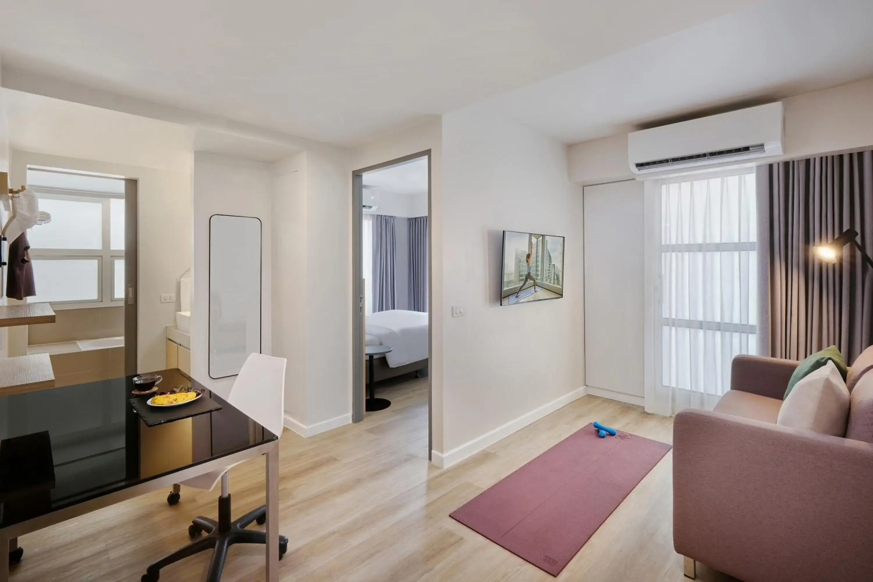 Living room, Bed in Citadines Sukhumvit 16 Bangkok Living room, Bed in Citadines Sukhumvit 16 Bangkok