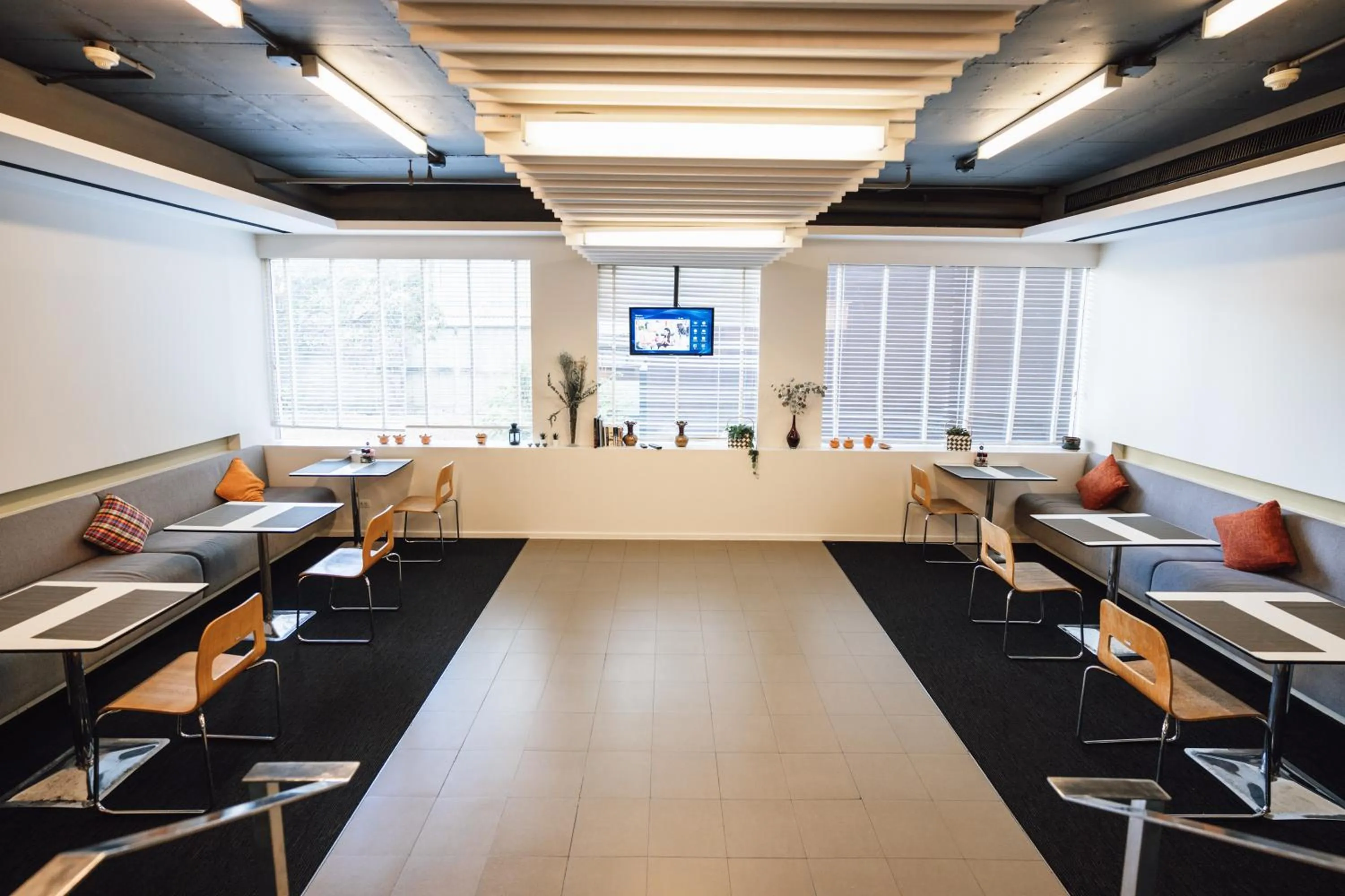 Restaurant/places to eat in Citadines Sukhumvit 16 Bangkok