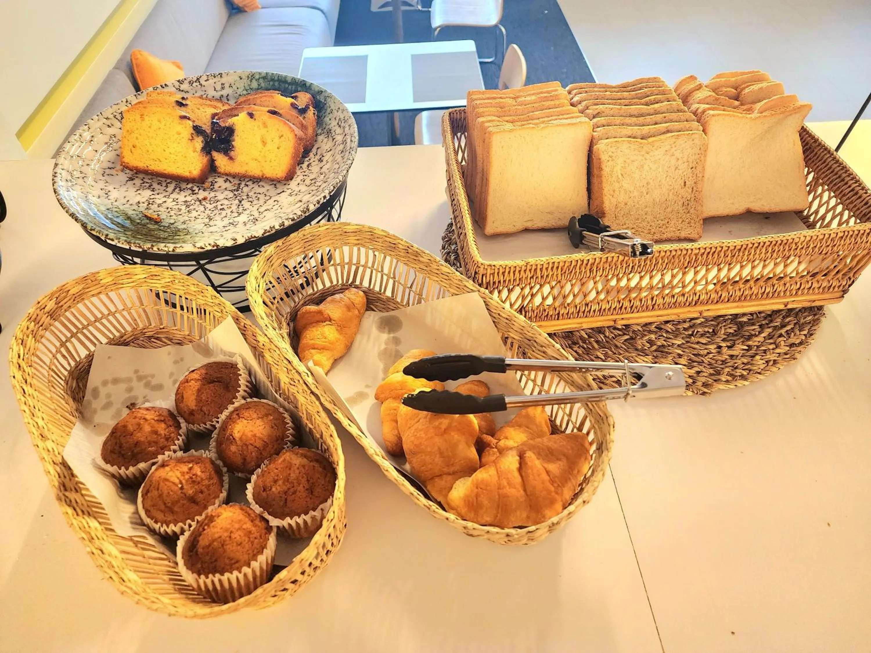 Restaurant/places to eat in Citadines Sukhumvit 16 Bangkok