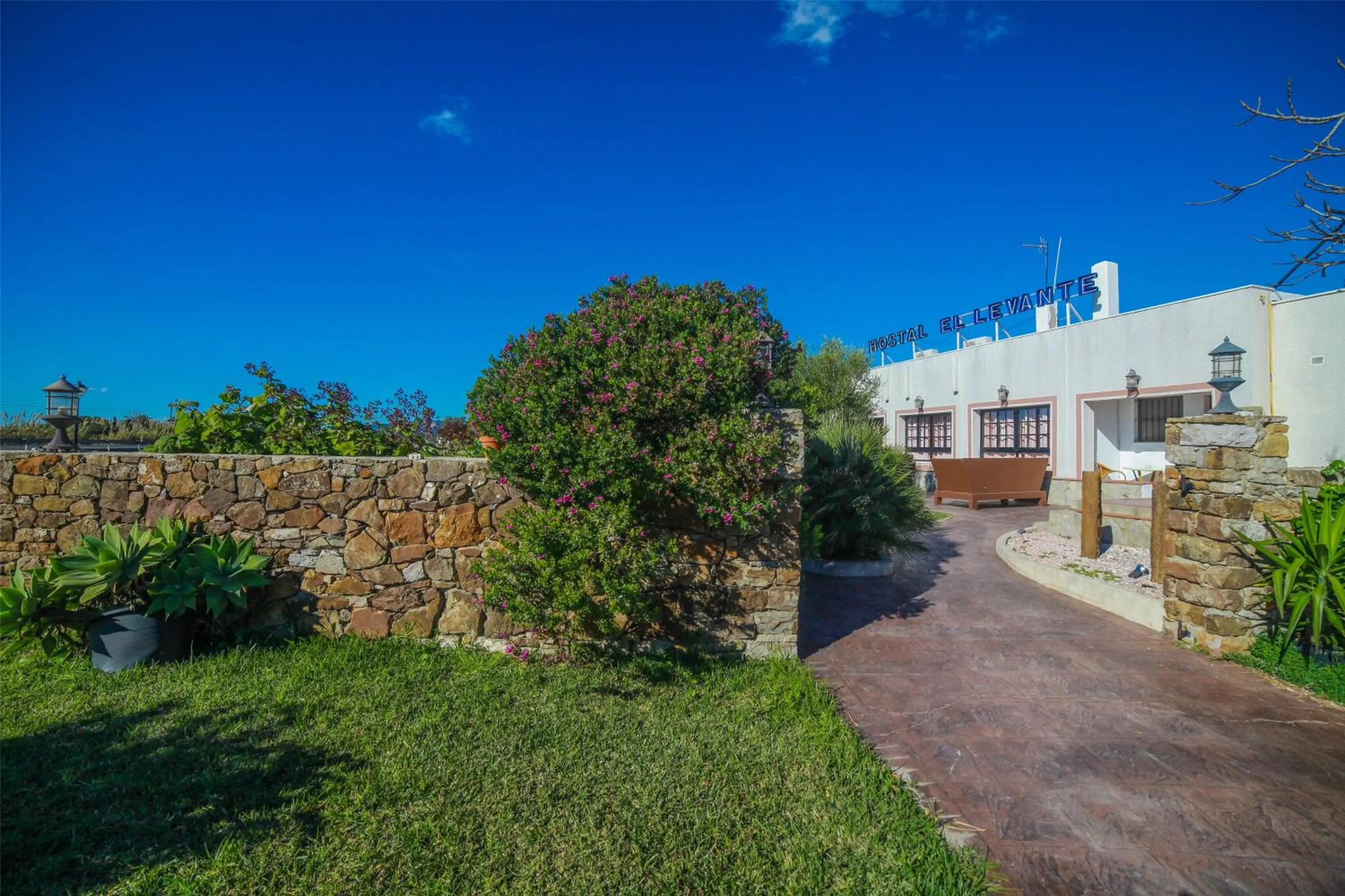 Twin Room without Terrace in El Levante