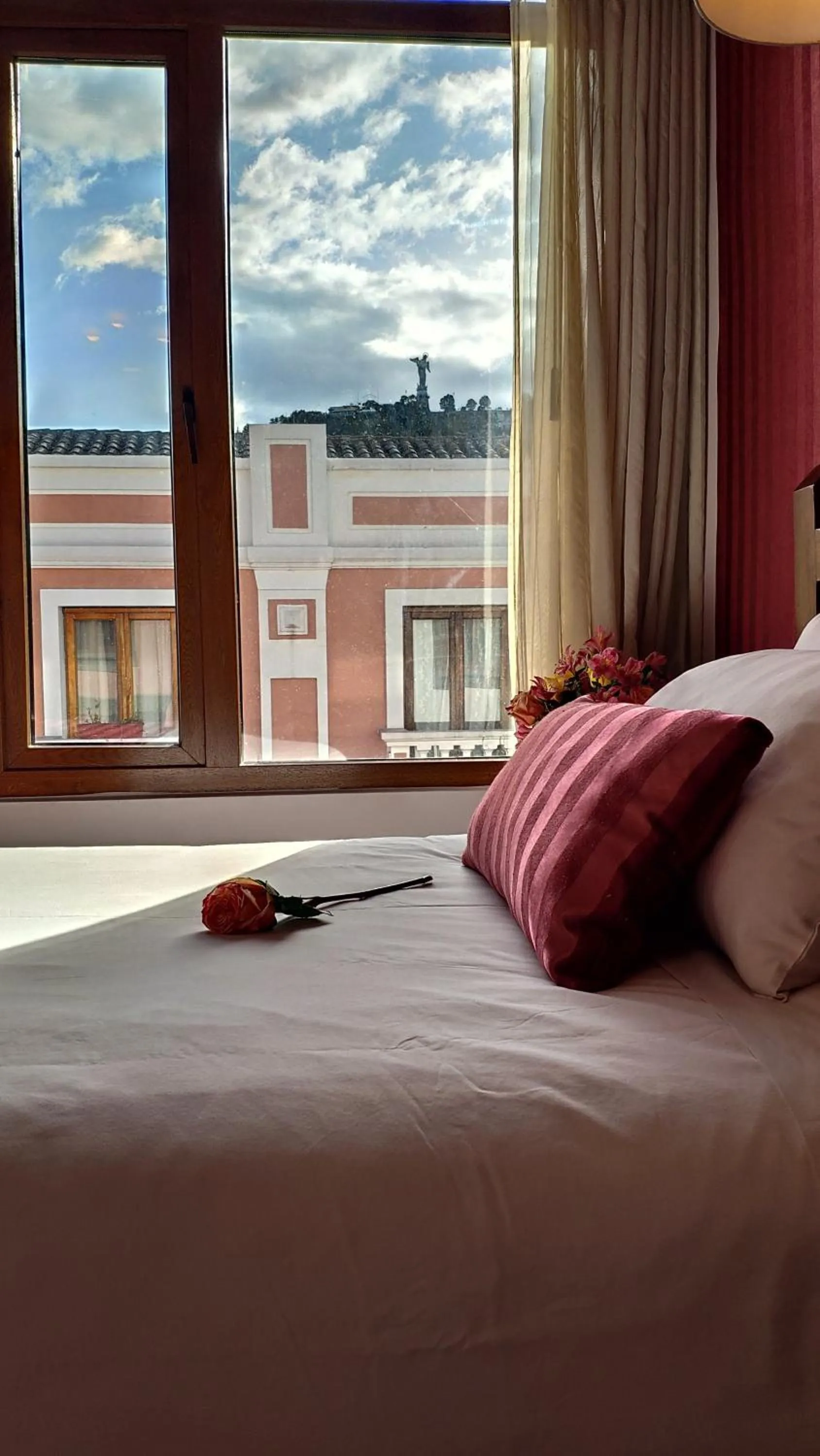 Photo of the whole room, Bed in Hotel Real Audiencia