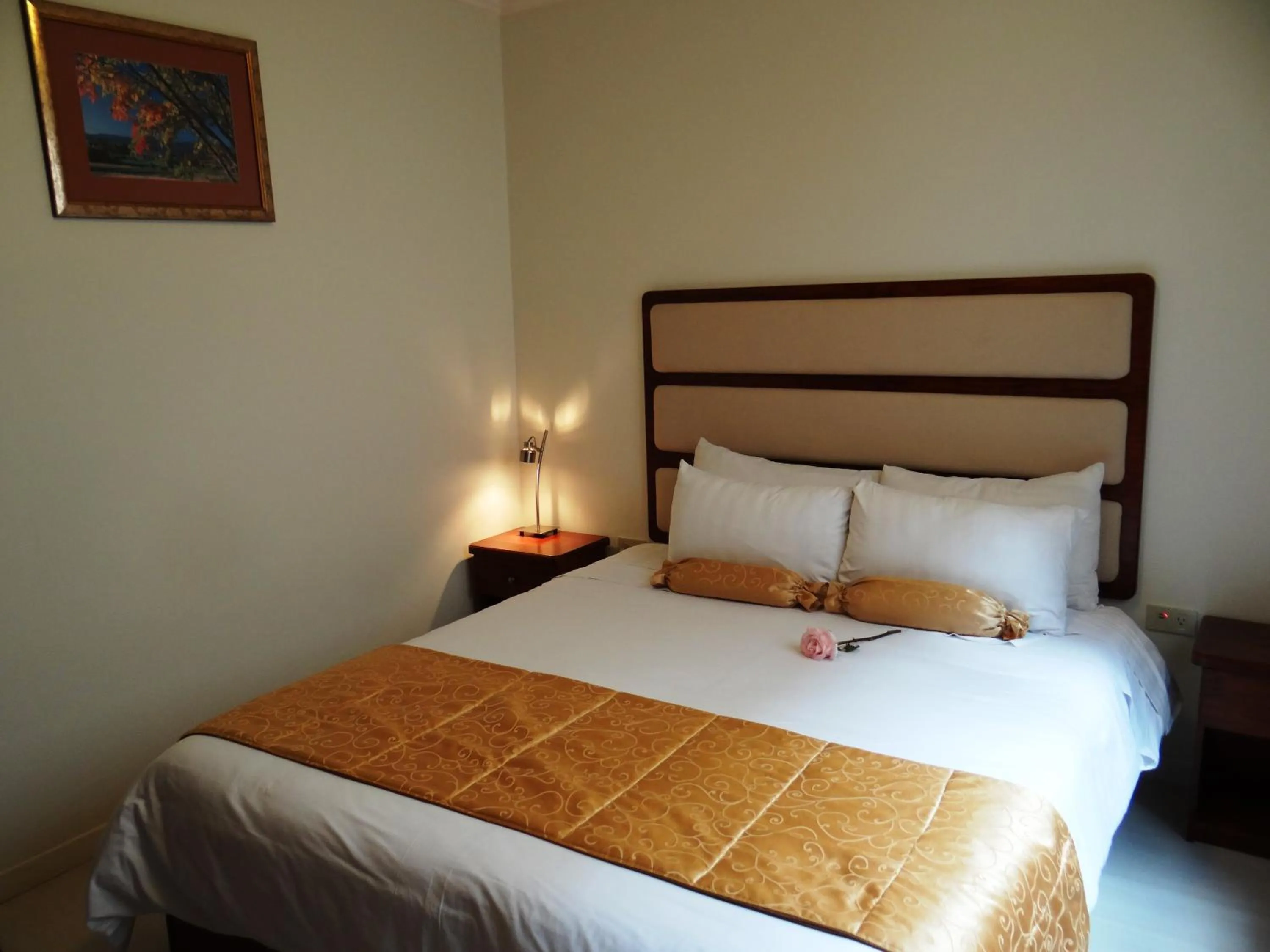 Bedroom, Bed in Hotel Real Audiencia