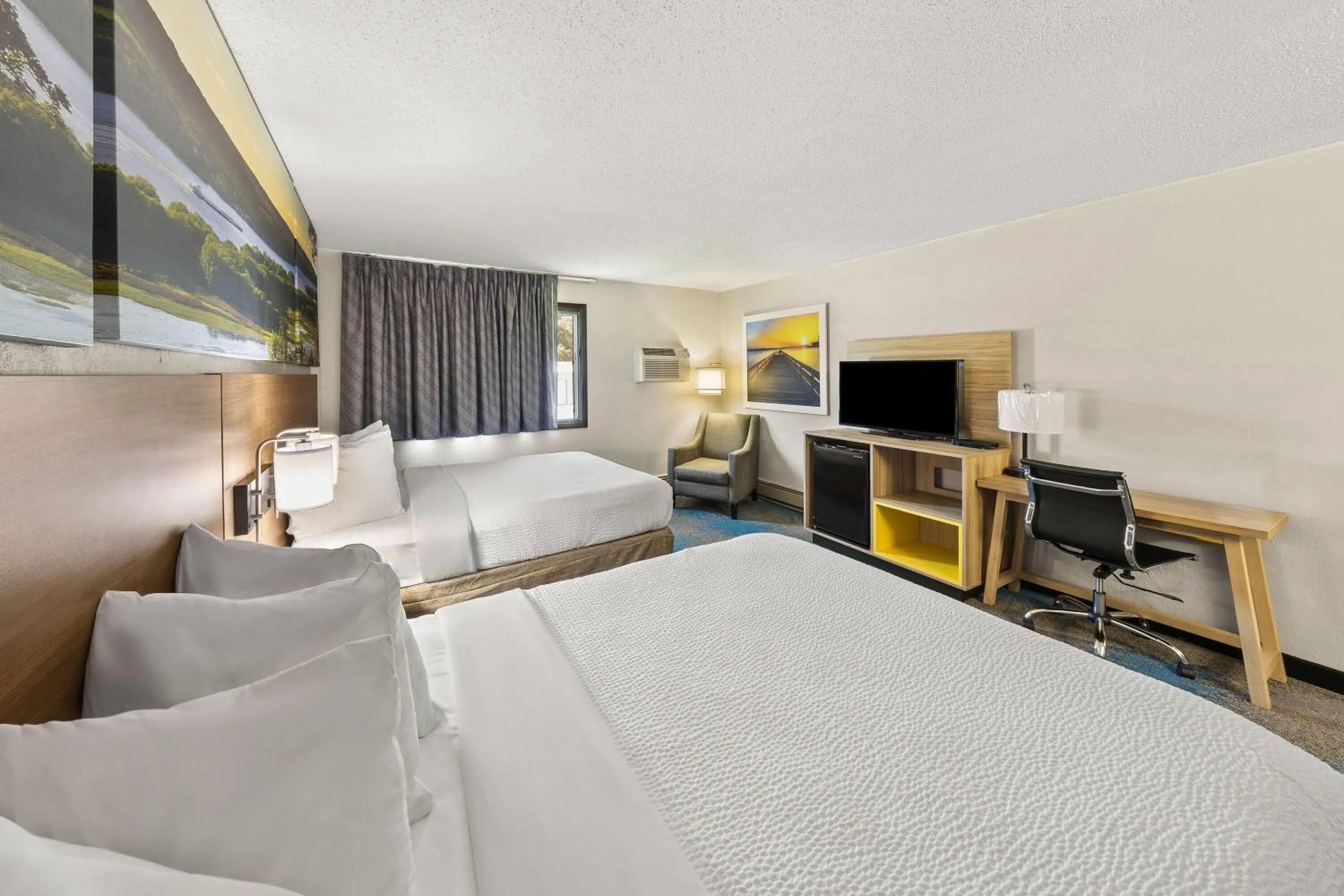 Bed in Days Inn by Wyndham Winona