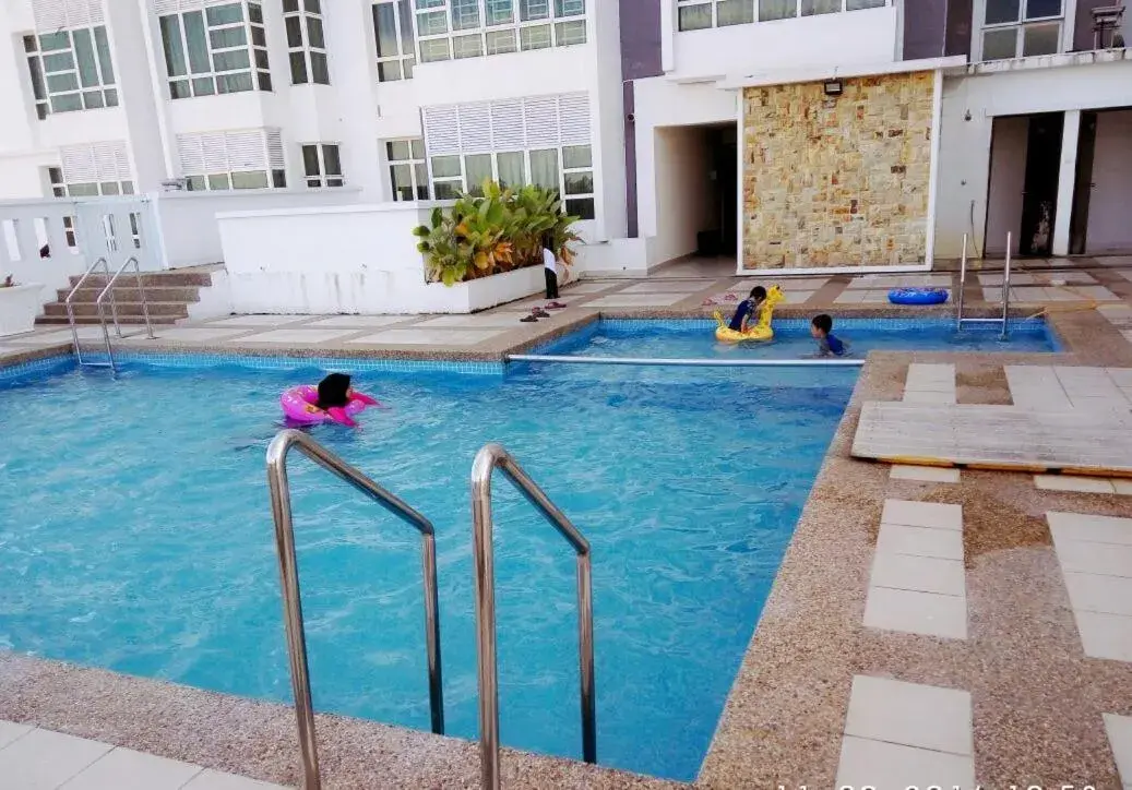 Diena Lodge & Guest House @ Anjung Vista Kubang Kerian Diena Lodge & Guest House @ Anjung Vista Kubang Kerian