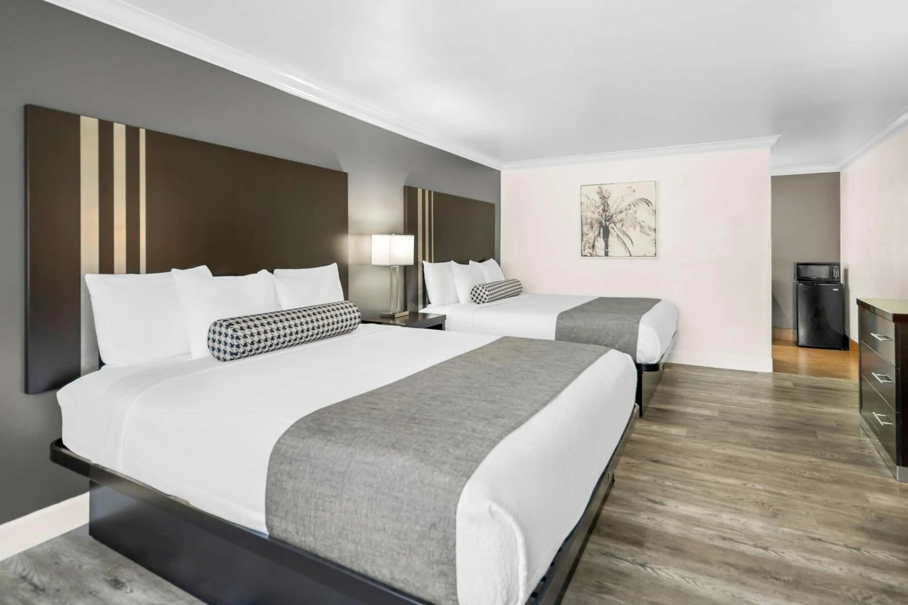 Bedroom, Bed in Best Western Park Crest Inn