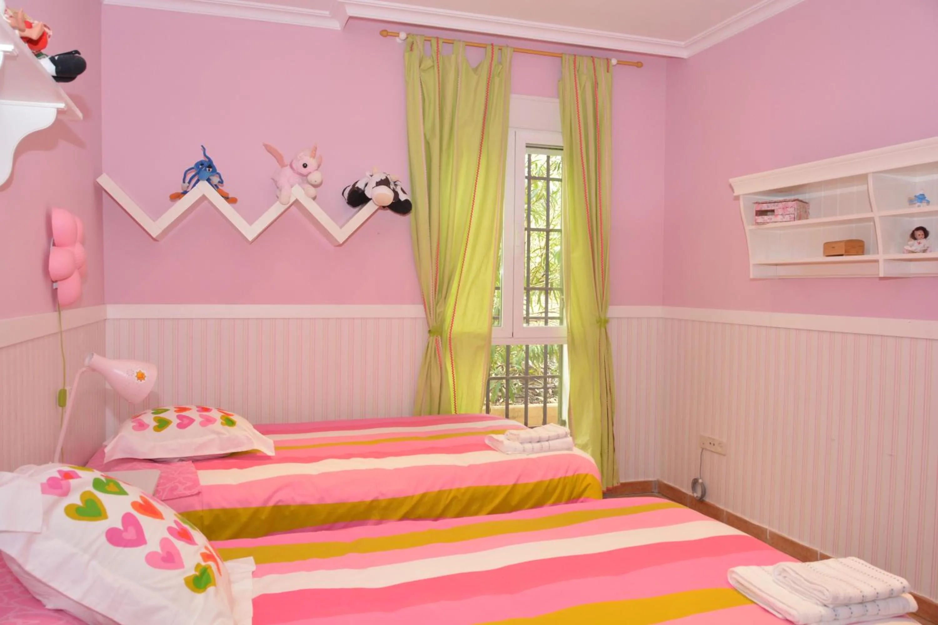 Bed in Chalet San Bernardo