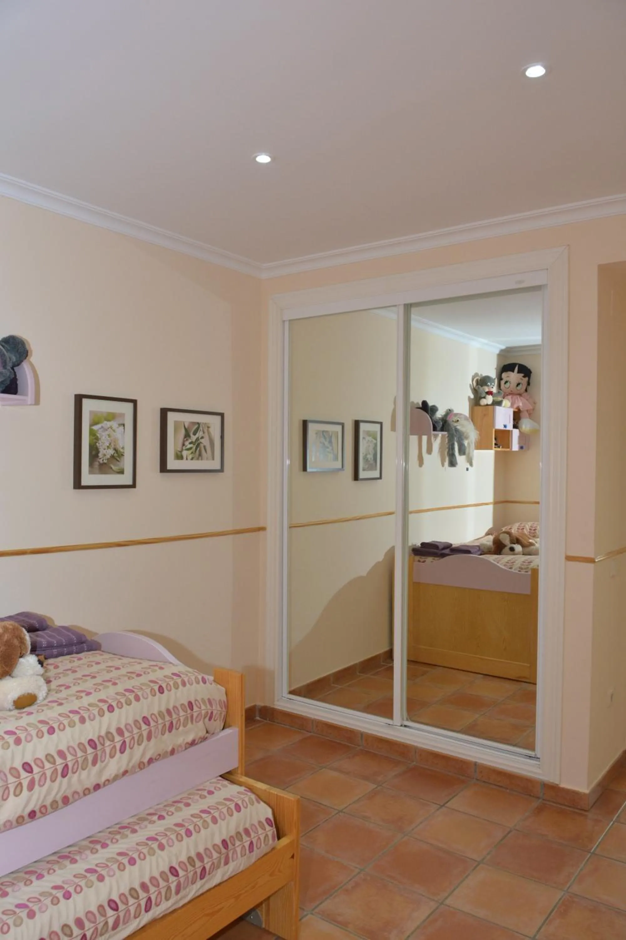 Bed in Chalet San Bernardo