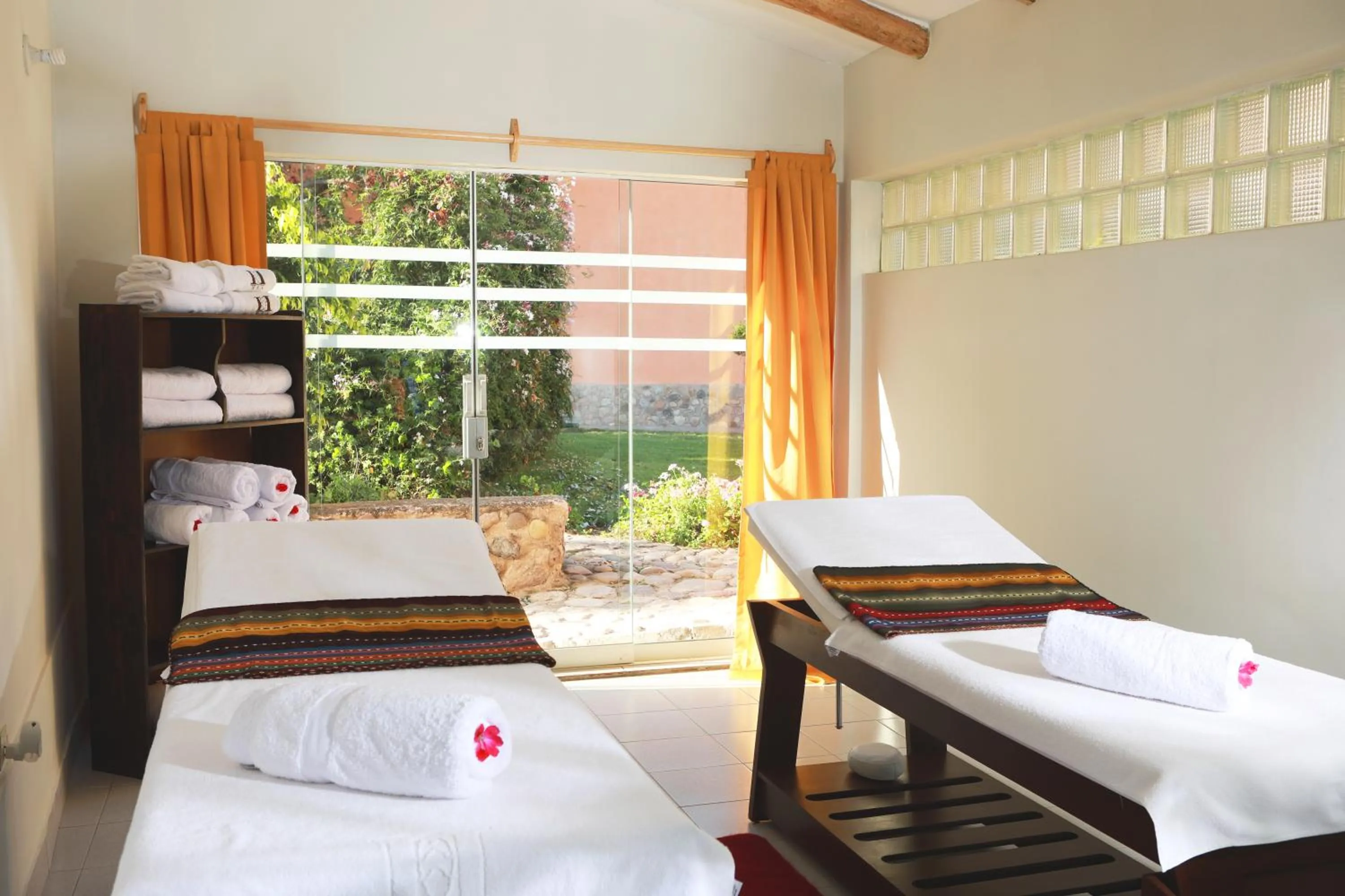 Massage, Bed in Hotel San Agustin Urubamba