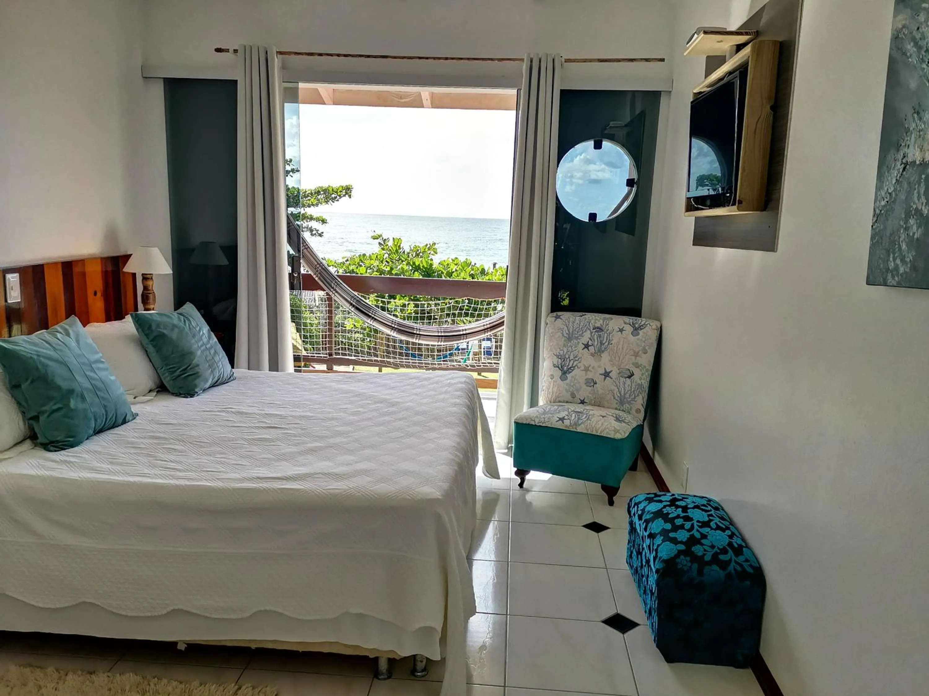 Suite with Sea View in Pousada Estaleiro Village - Frente Mar