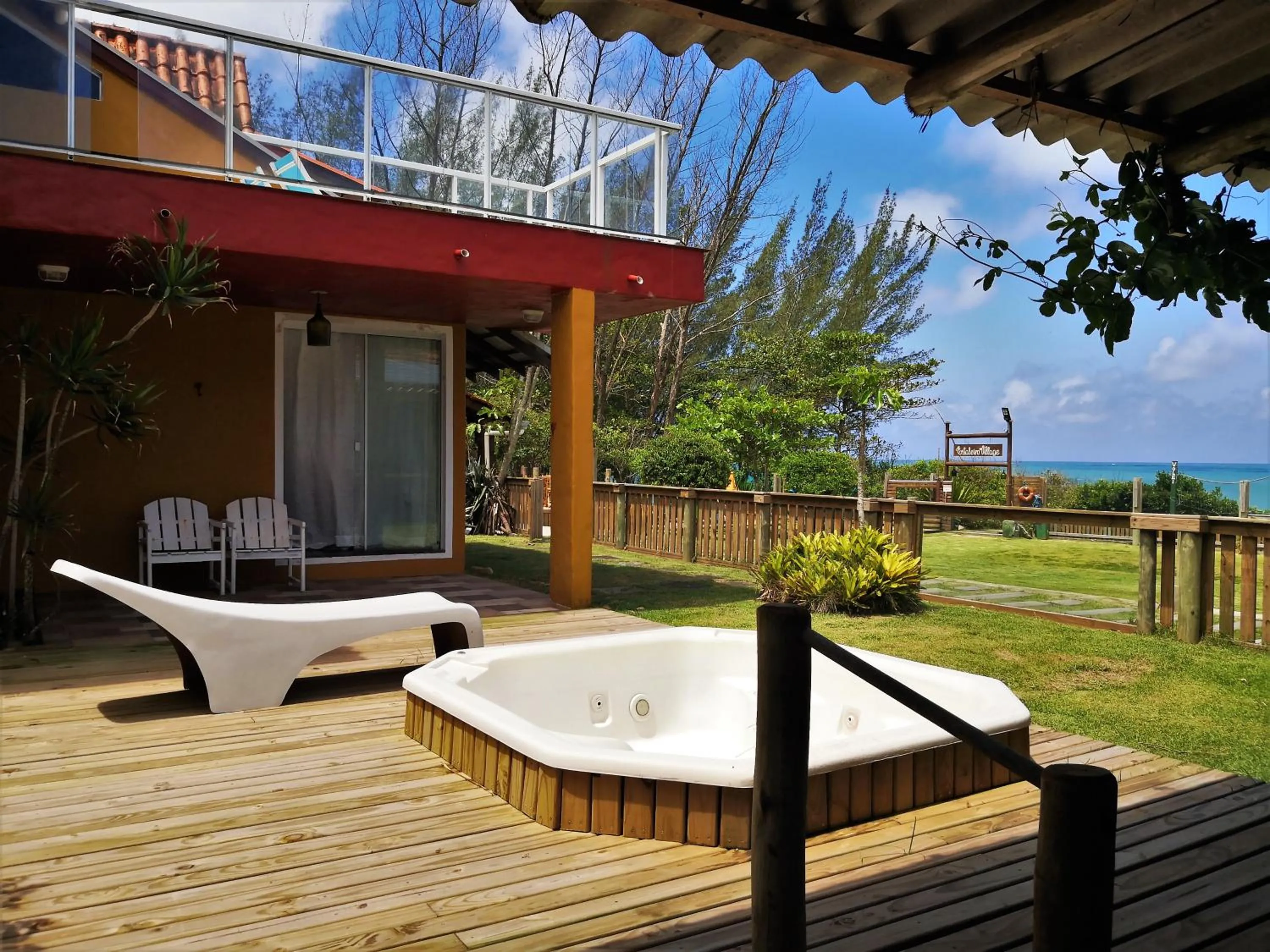 Villa - Beach Front in Pousada Estaleiro Village - Frente Mar