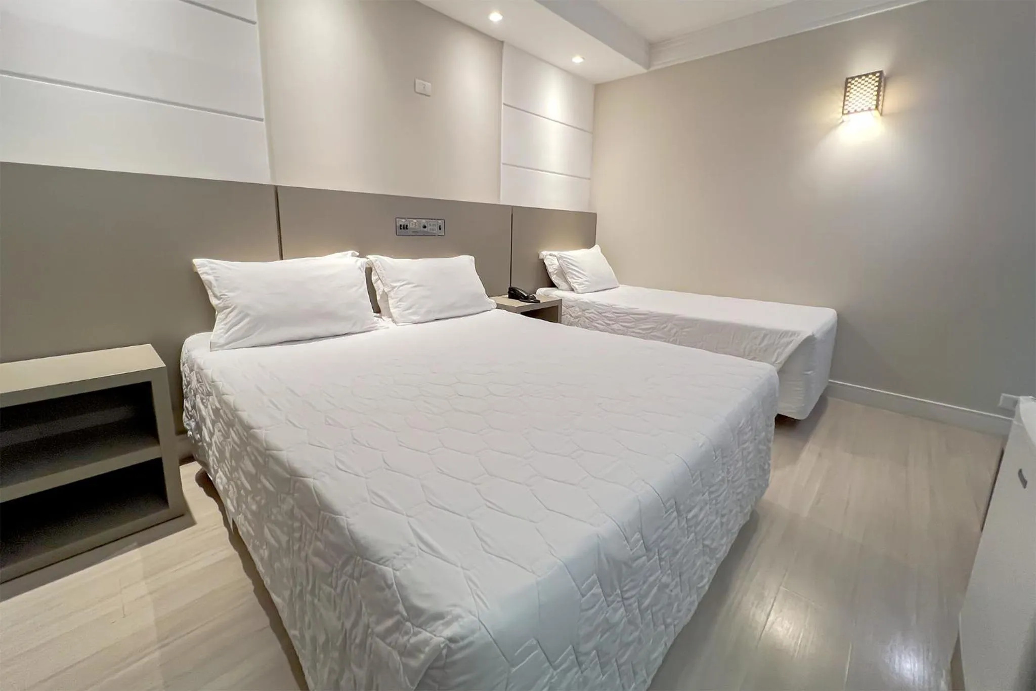 Bed in Hotel Marimar The Place