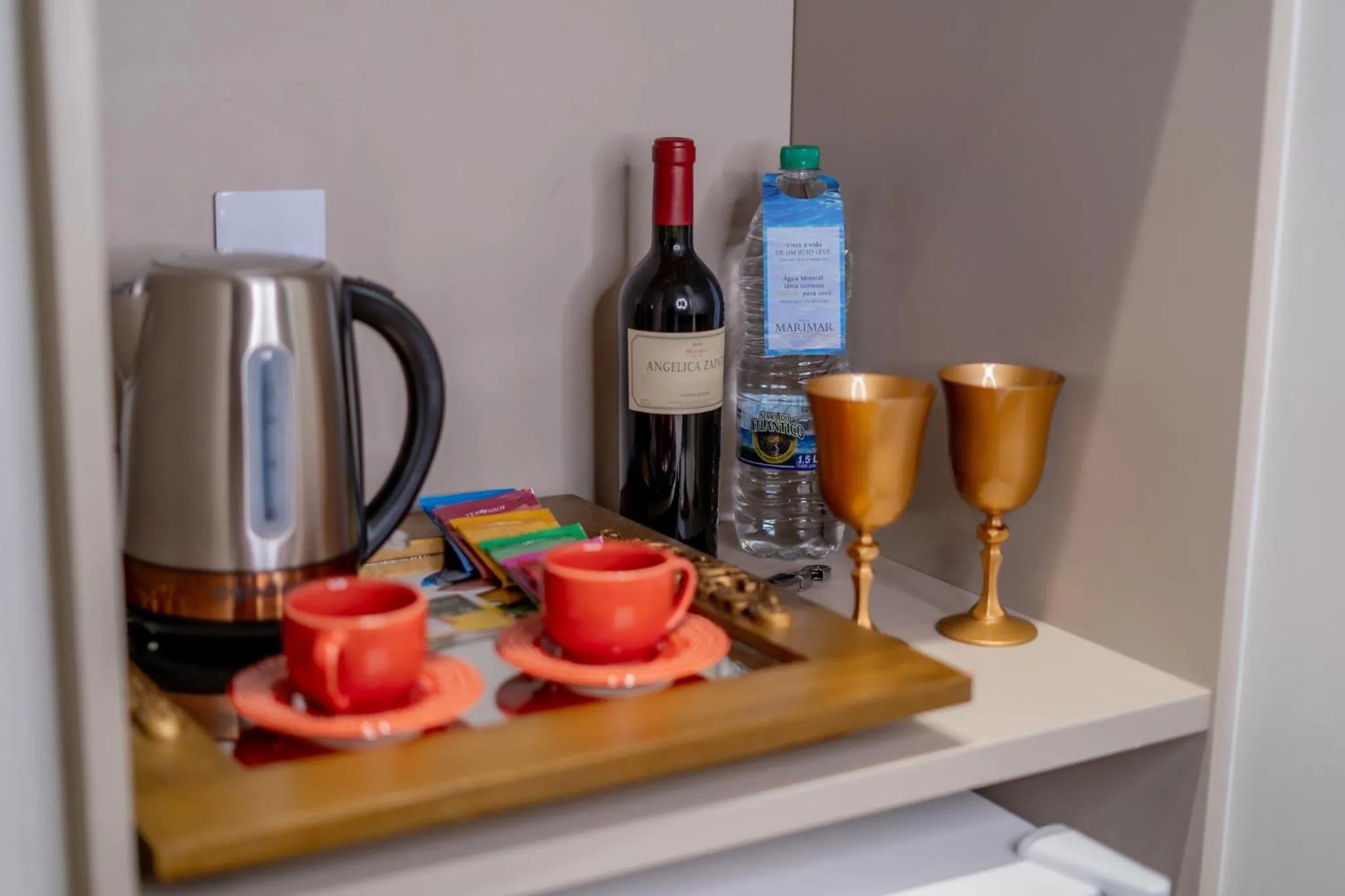 Food and drinks in Hotel Marimar The Place