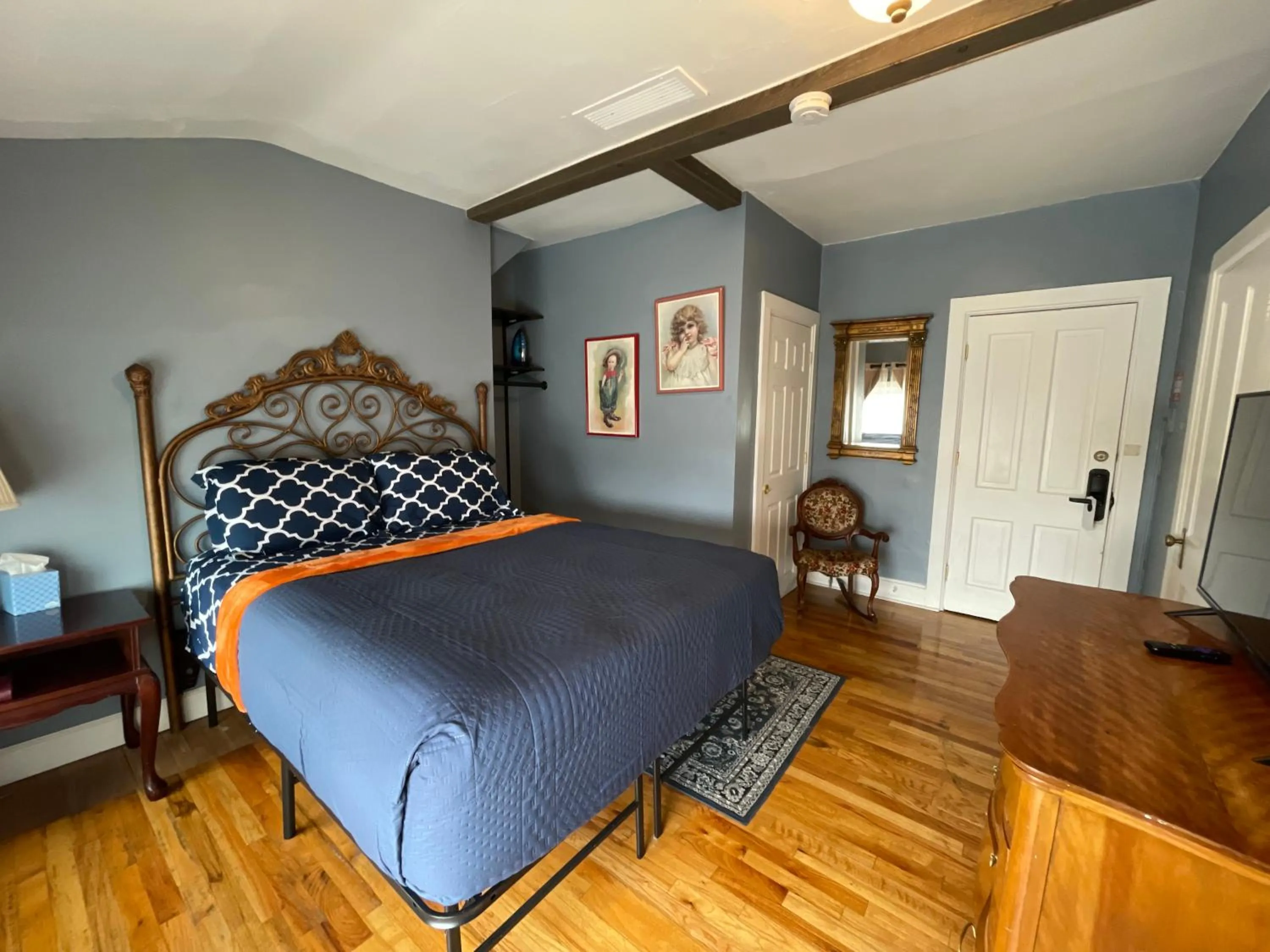 Bed in The Holiday Chalet Victorian