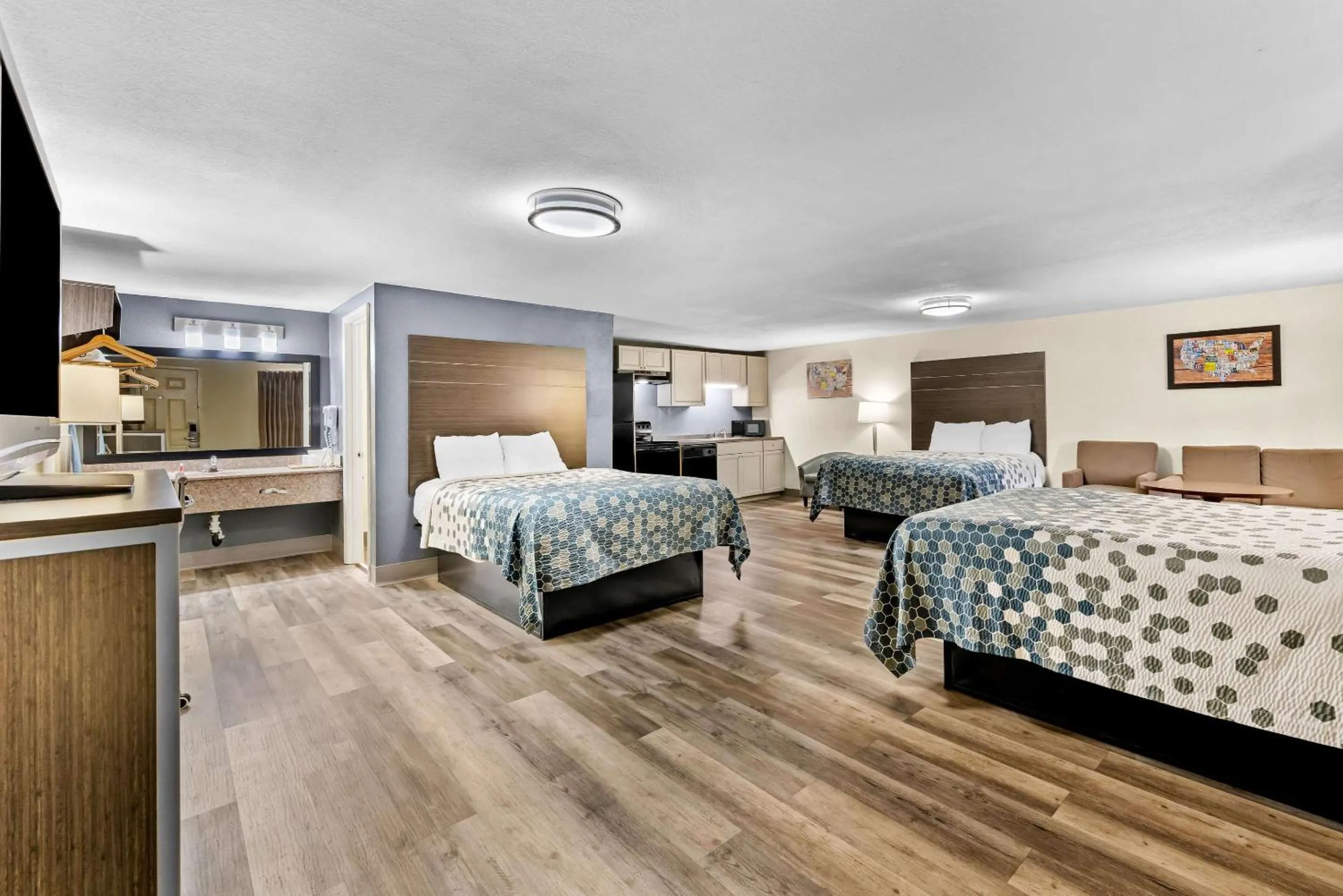 Bedroom, Bed in Econo Lodge Kingsport East