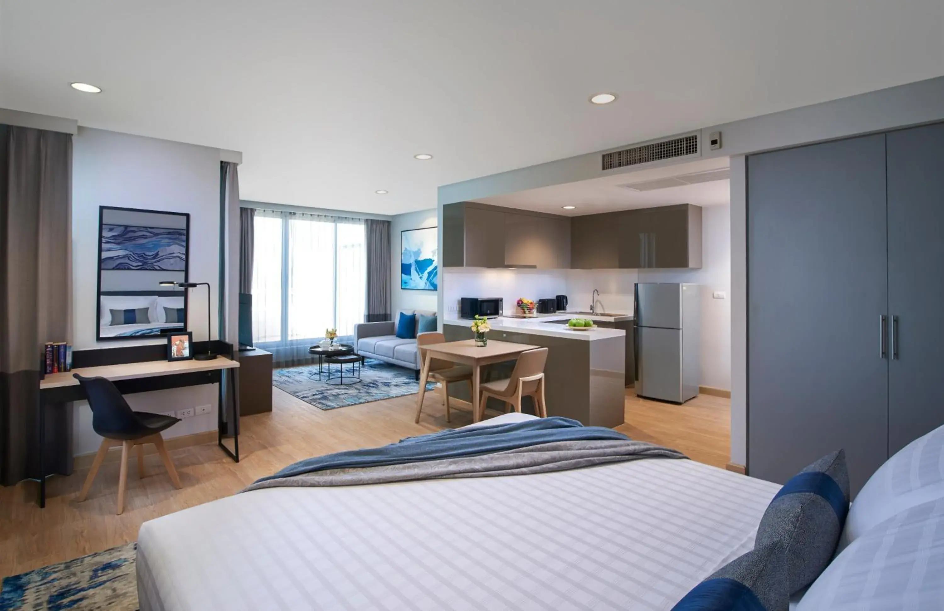 Photo of the whole room, Bed in Shama Lakeview Asoke Bangkok Photo of the whole room, Bed in Shama Lakeview Asoke Bangkok