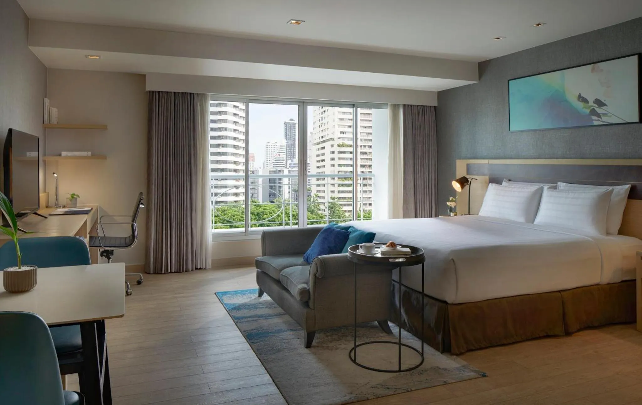 Photo of the whole room, Bed in Shama Lakeview Asoke Bangkok