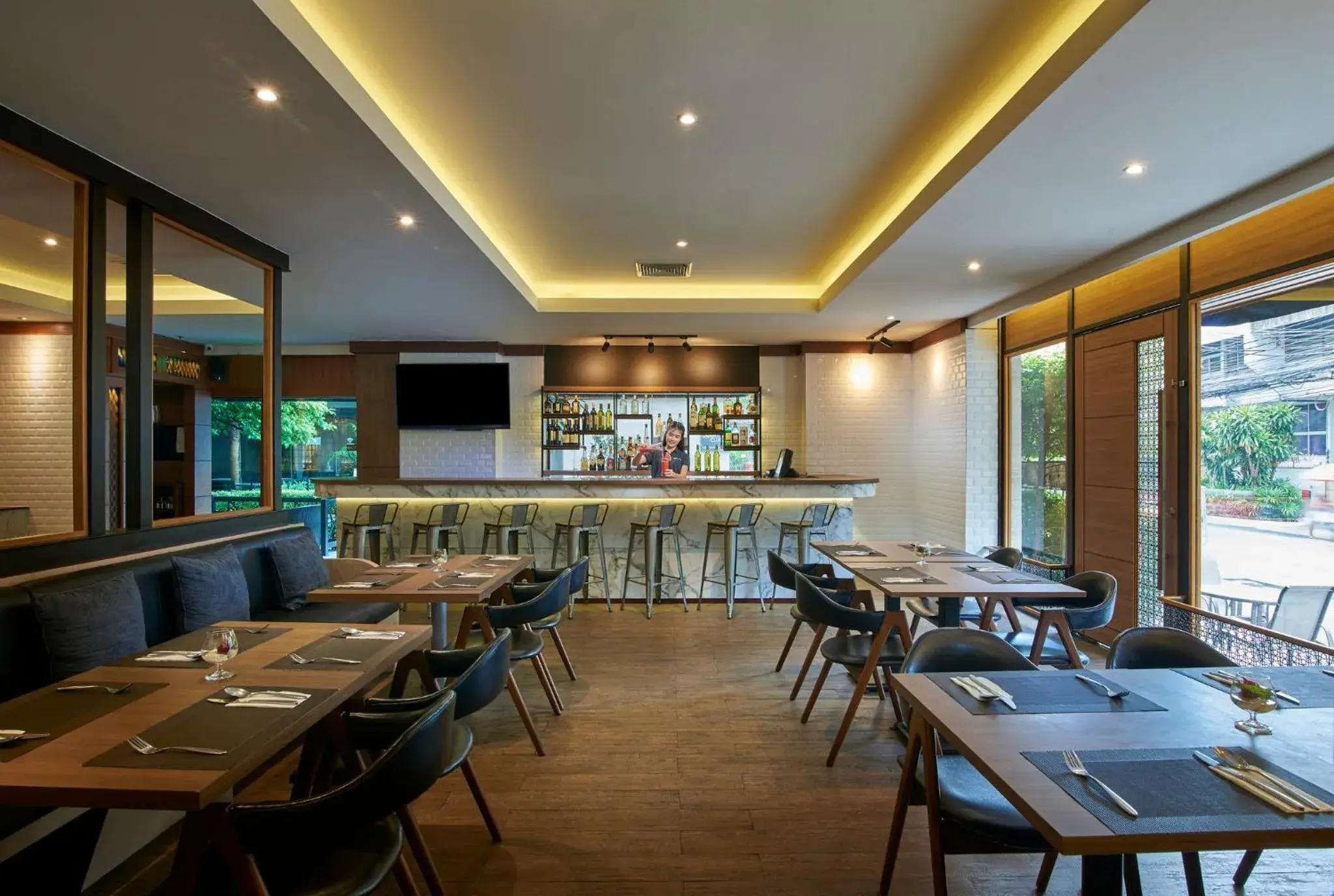 Restaurant/places to eat in Shama Lakeview Asoke Bangkok Restaurant/places to eat in Shama Lakeview Asoke Bangkok