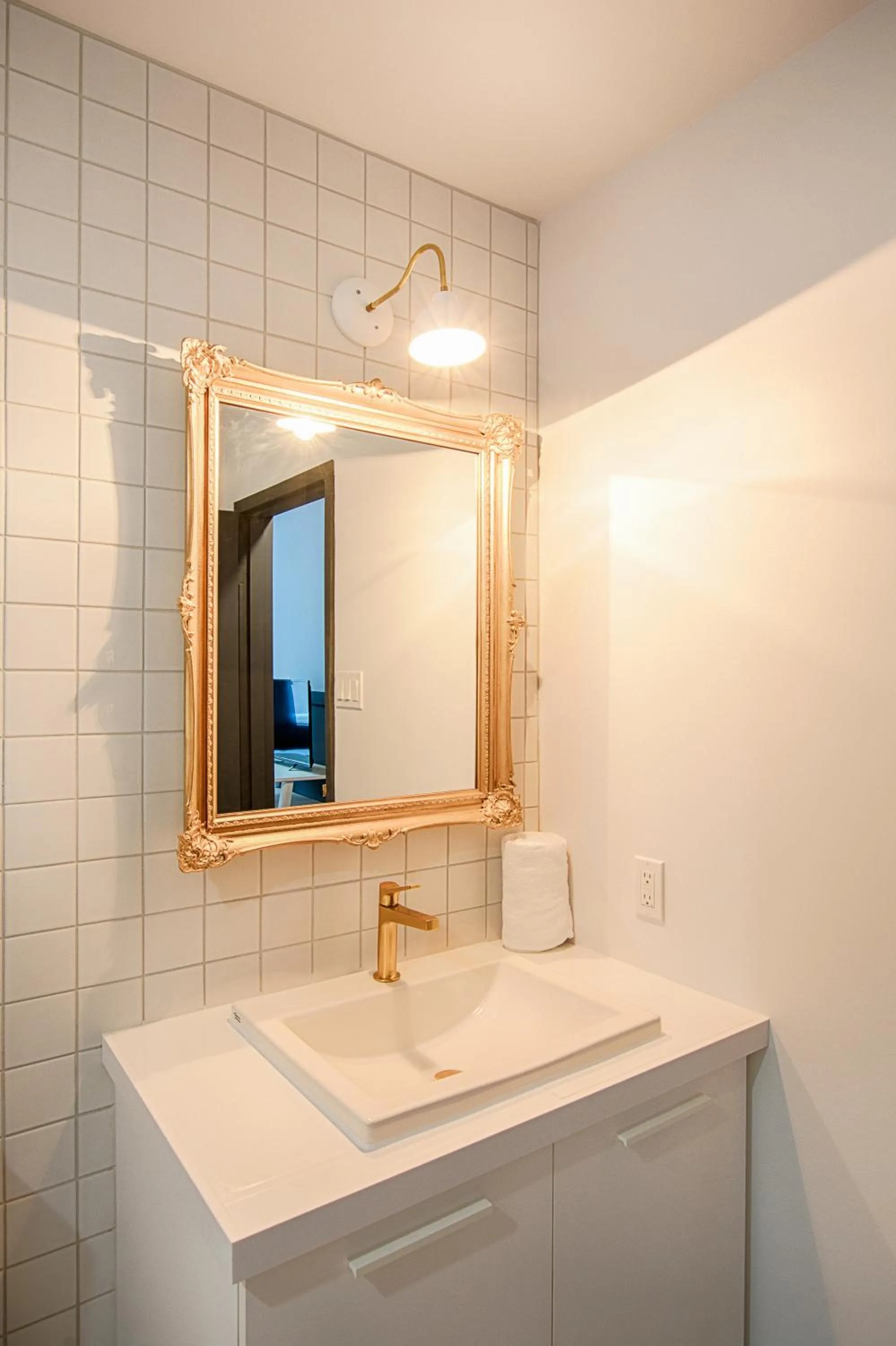 Shower in Hôtel du Jardin - Par Les Lofts Vieux-Québec