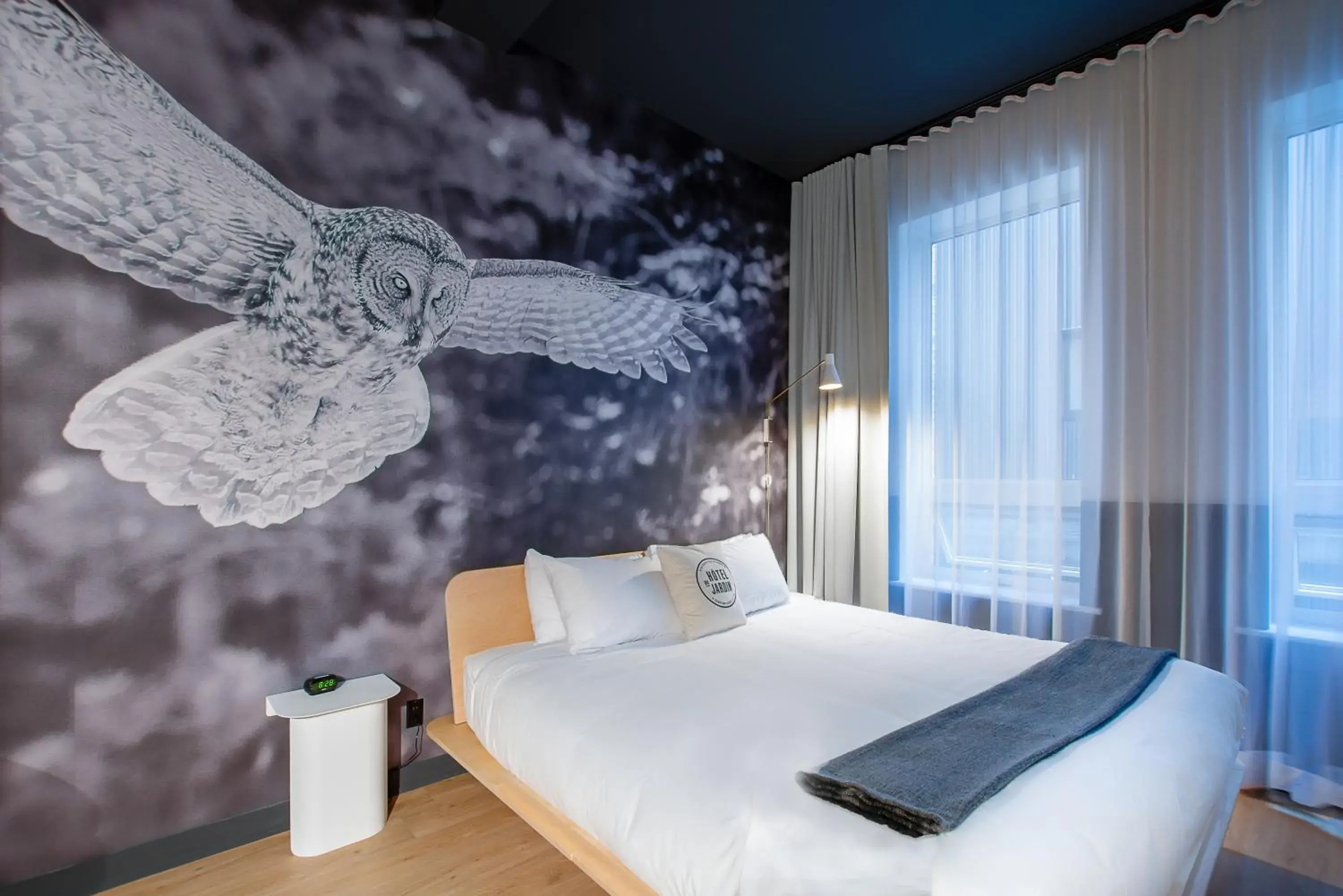 King Room in Hôtel du Jardin - Par Les Lofts Vieux-Québec King Room in Hôtel du Jardin - Par Les Lofts Vieux-Québec