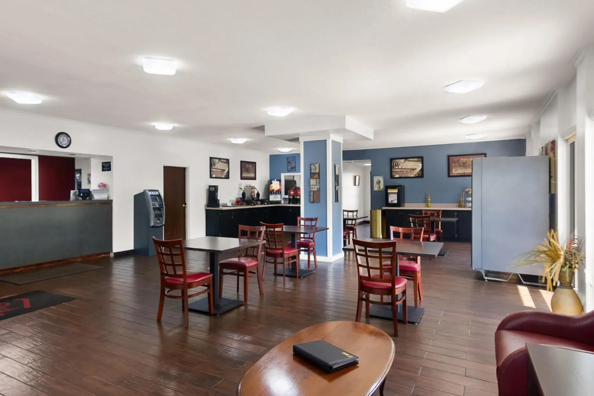Lobby or reception in Red Roof Inn Kingsland