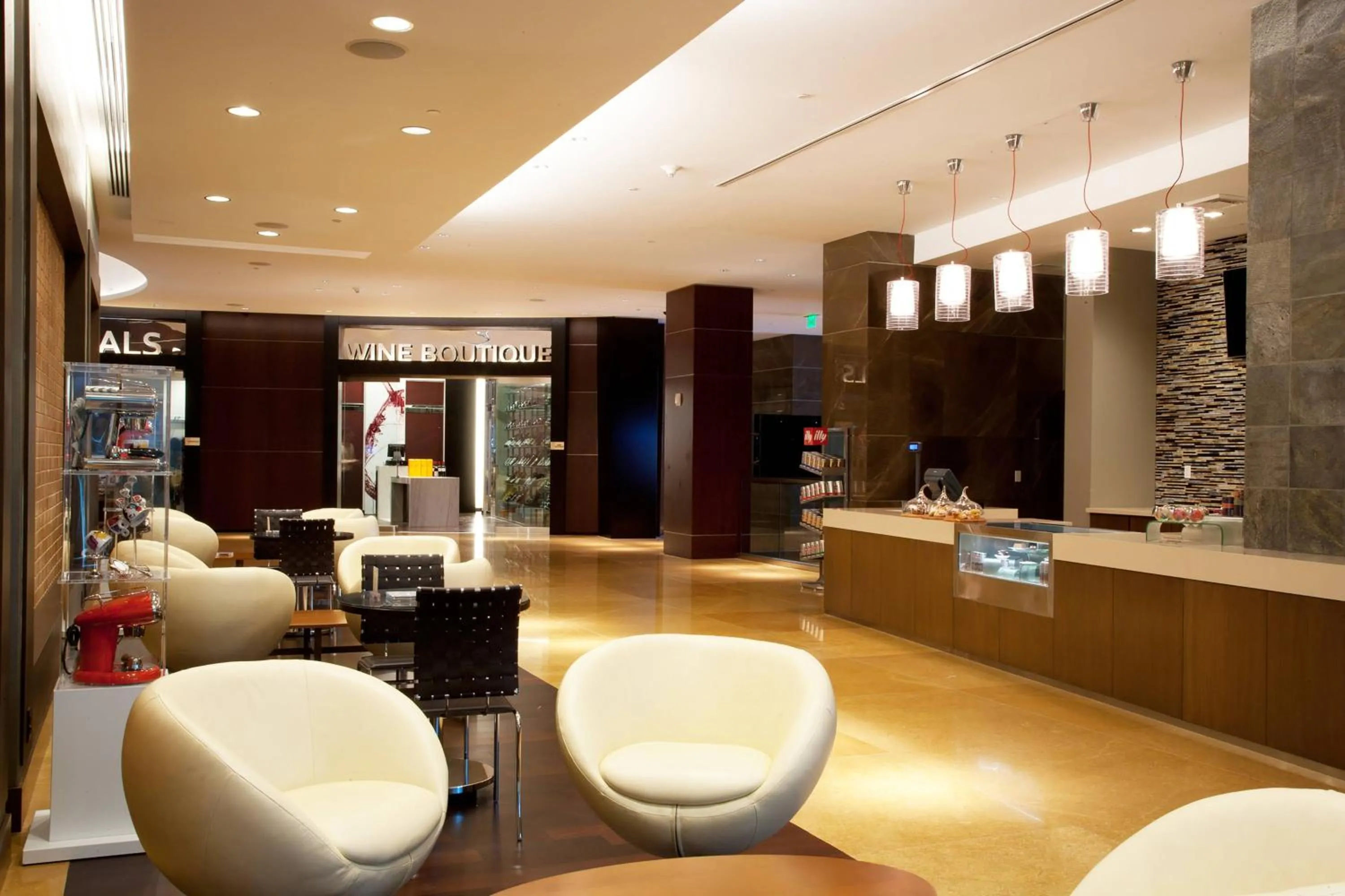 Restaurant/places to eat in JW Marriott Marquis Miami