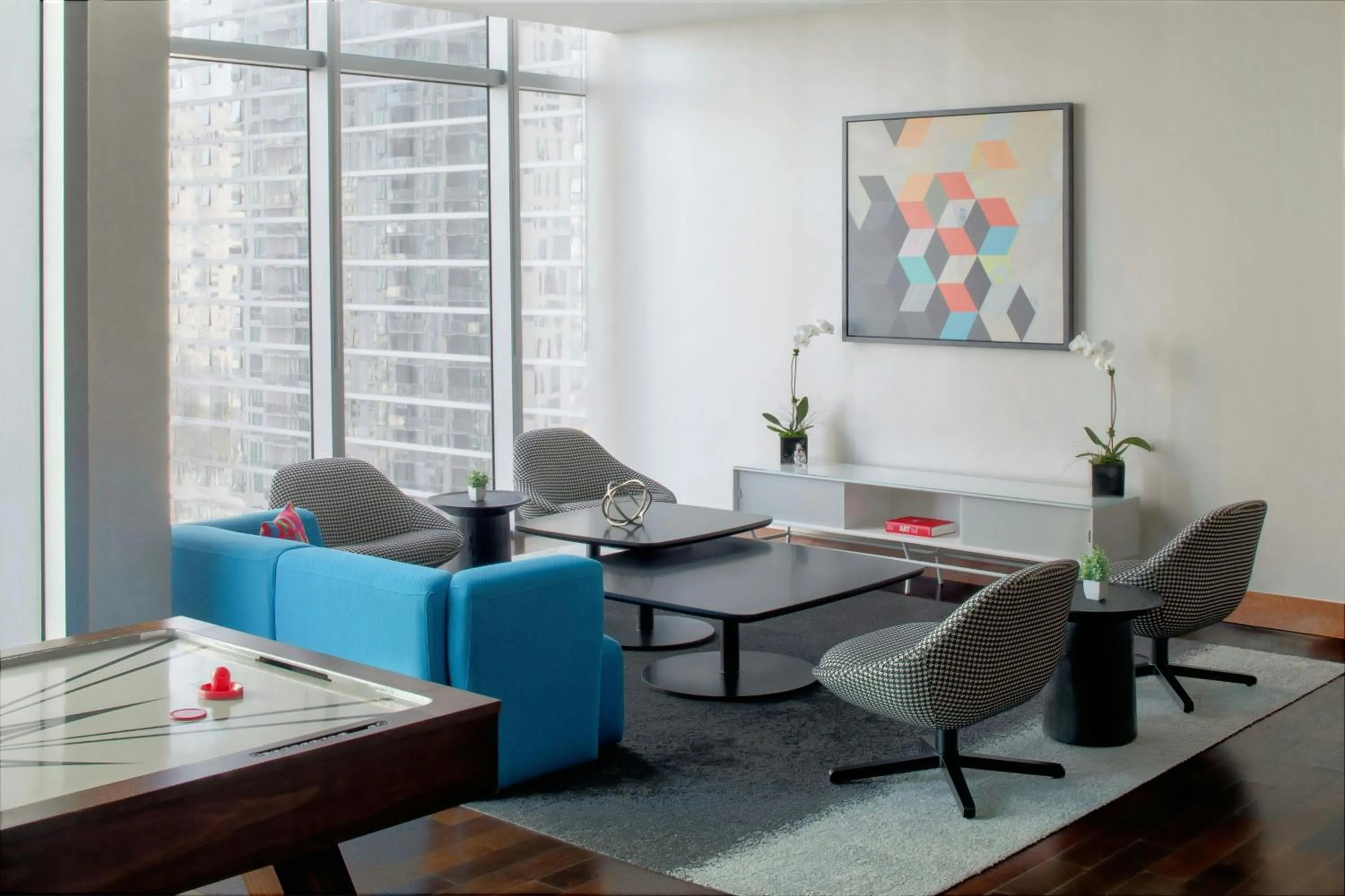 Lounge or bar in JW Marriott Marquis Miami