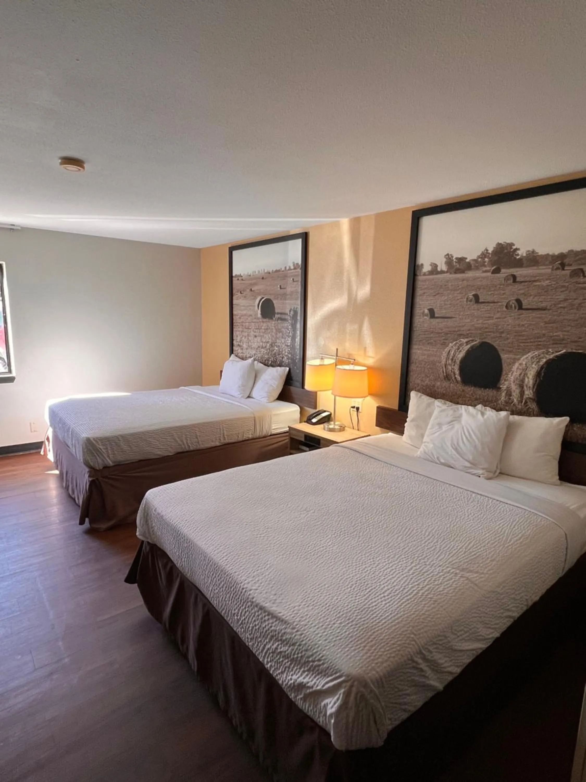 Bed in Super 8 by Wyndham Radcliff Ft. Knox Area