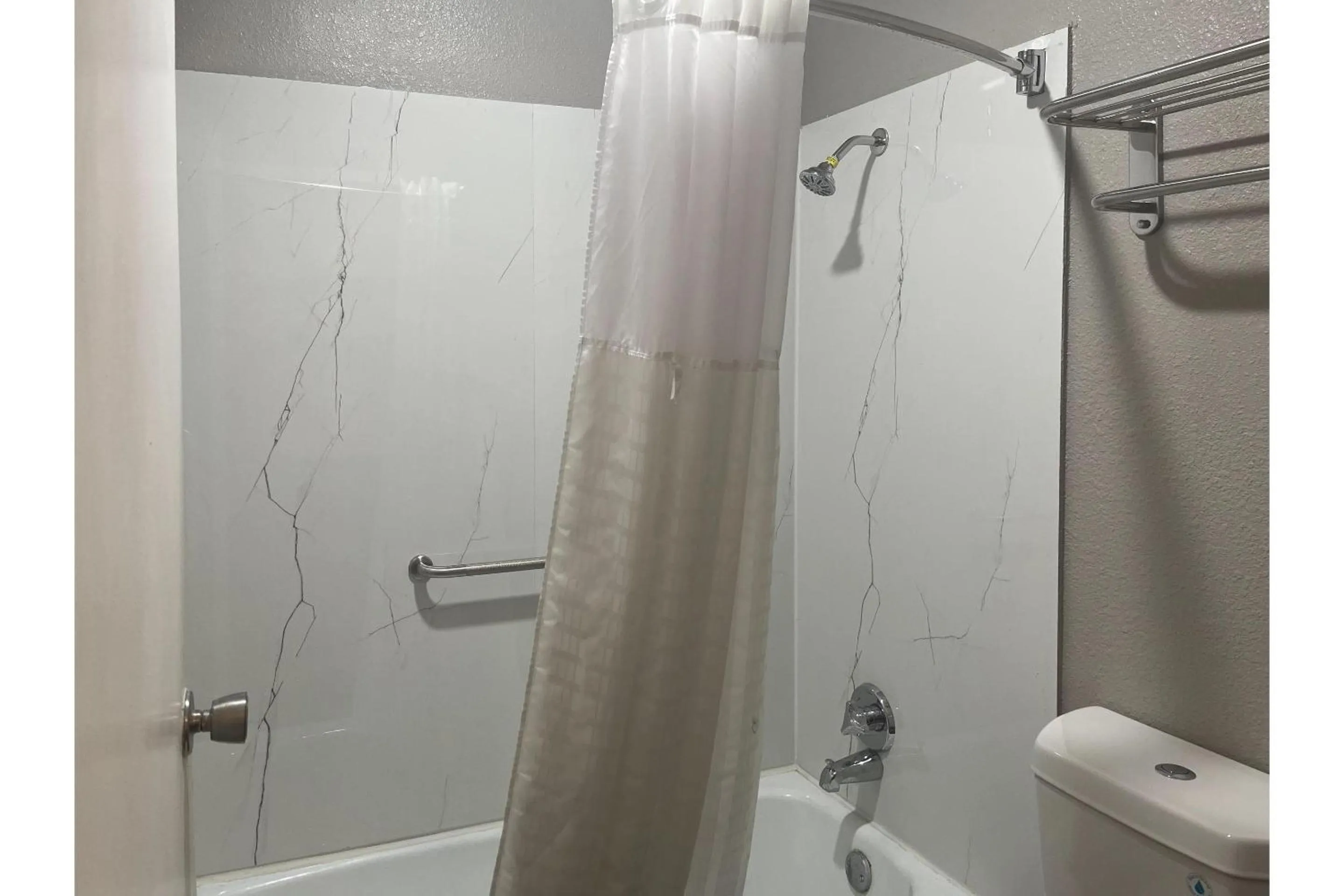 Motel 6-Buttonwillow, CA Central