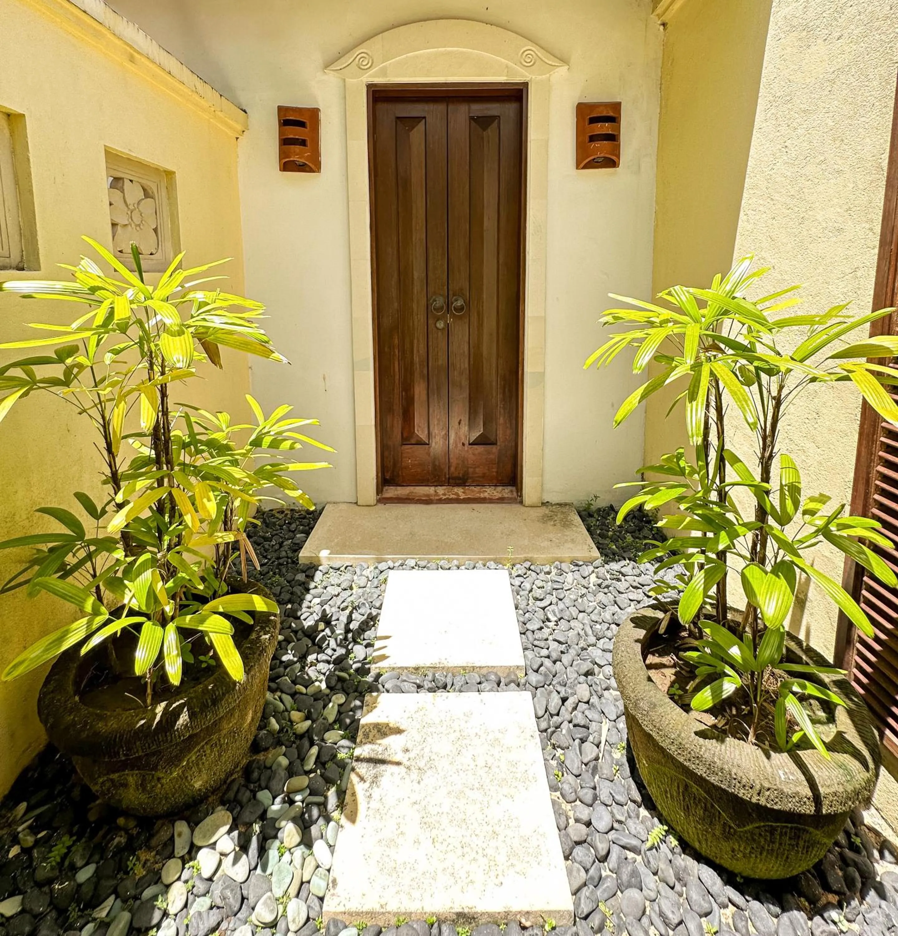 Facade/entrance in The Wangsa Benoa