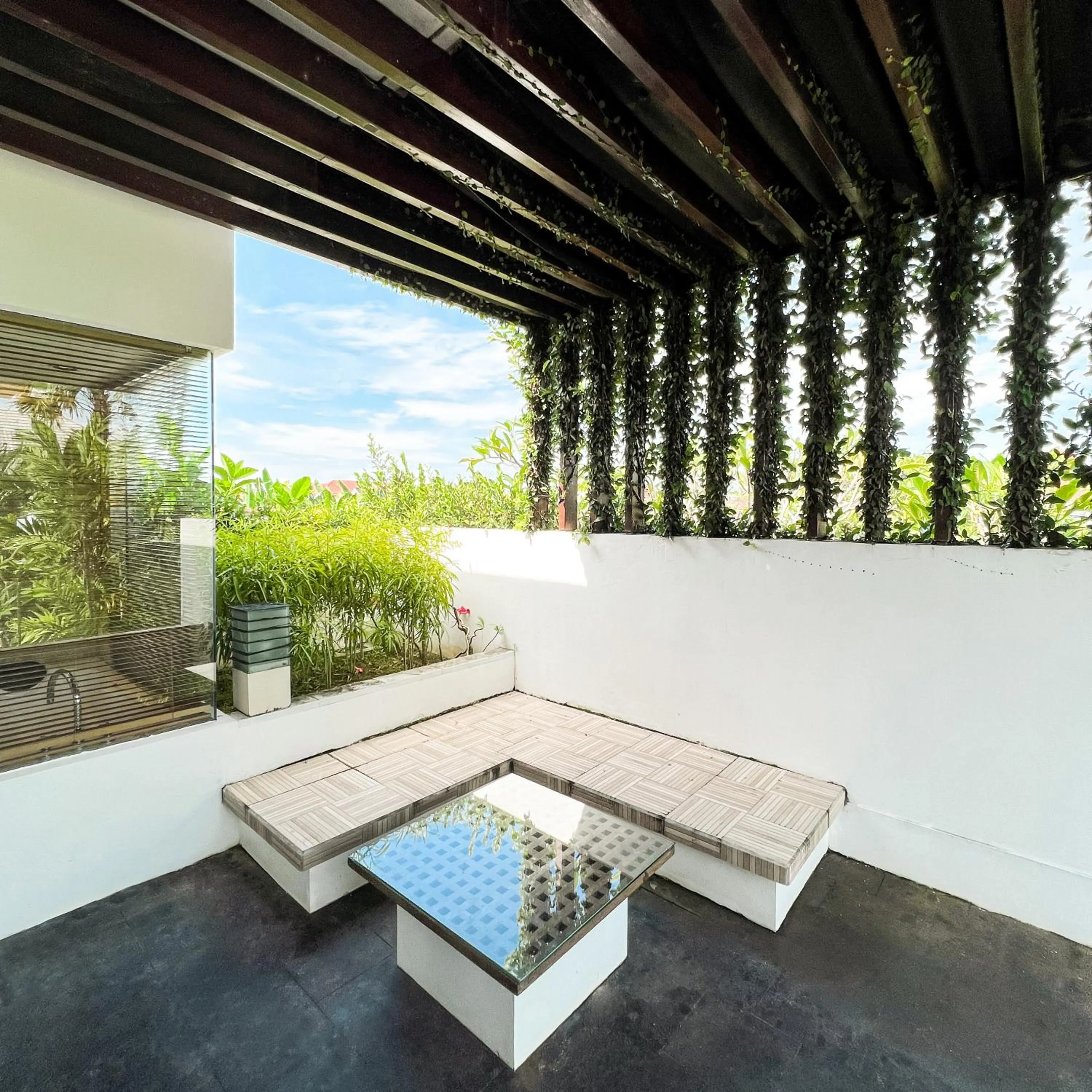 Balcony/Terrace in The Wangsa Benoa