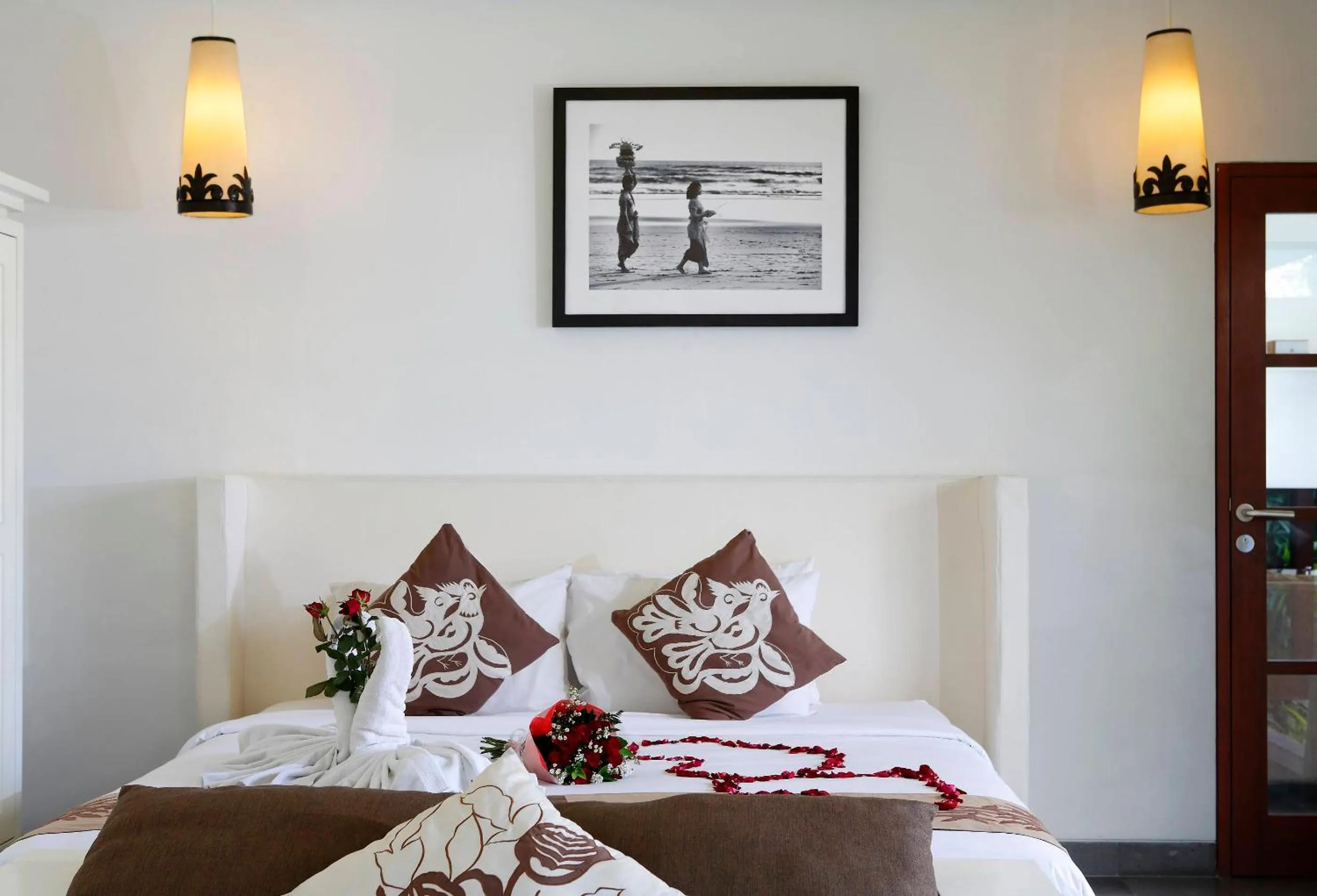 Bed in Nunia Boutique Villa