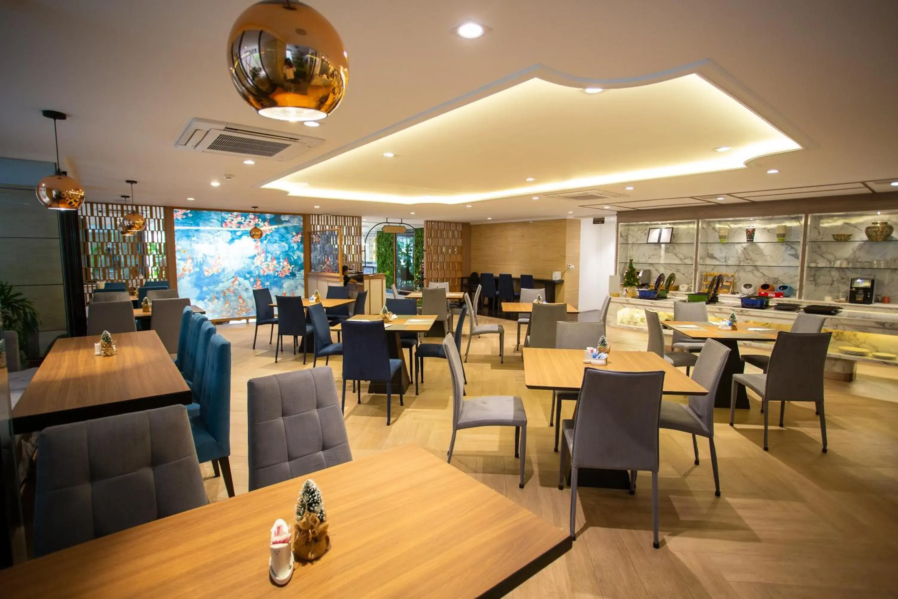 Restaurant/places to eat in Club Mahindra Mac Boutique Hotel Restaurant/places to eat in Club Mahindra Mac Boutique Hotel