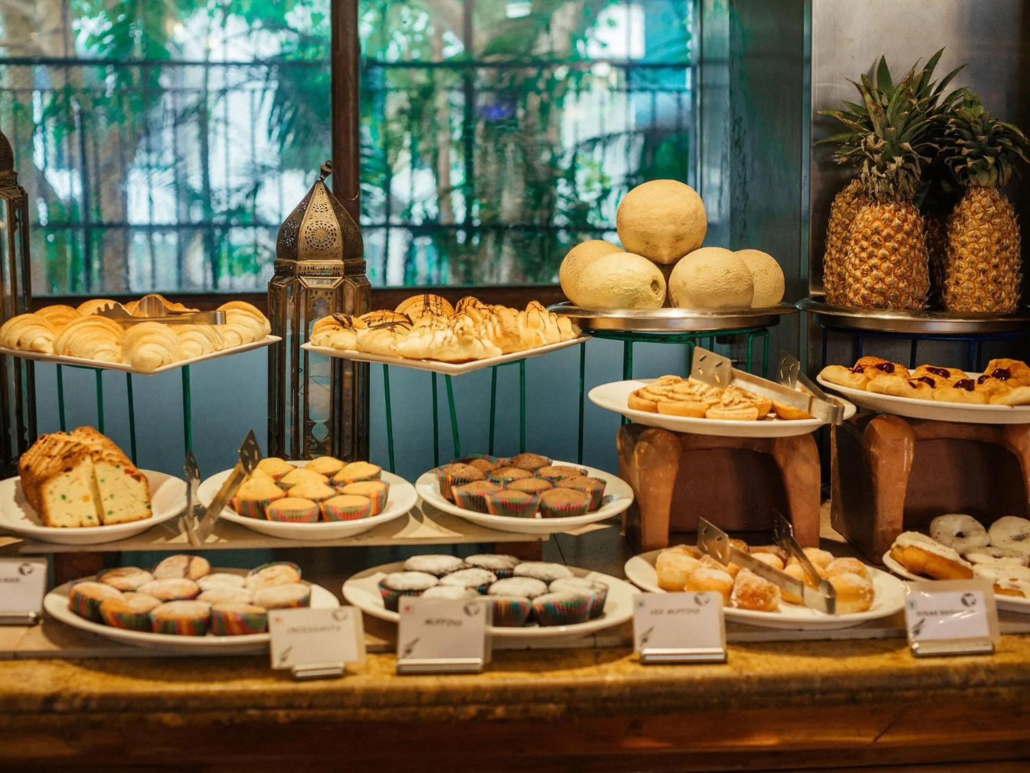 Continental breakfast in Acron Candolim Regina