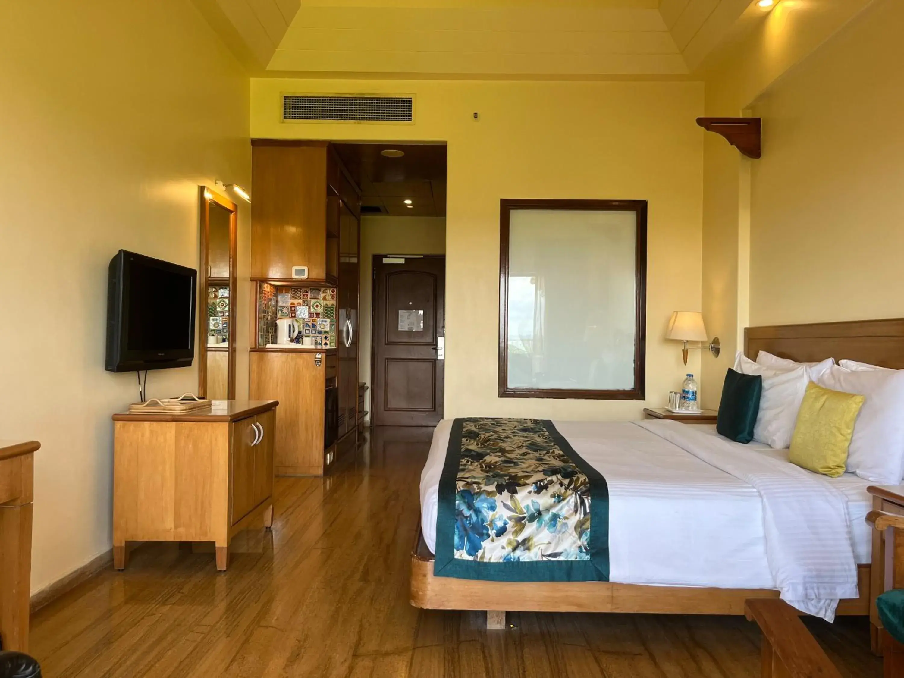 Luxury Double Room in Acron Candolim Regina Luxury Double Room in Acron Candolim Regina