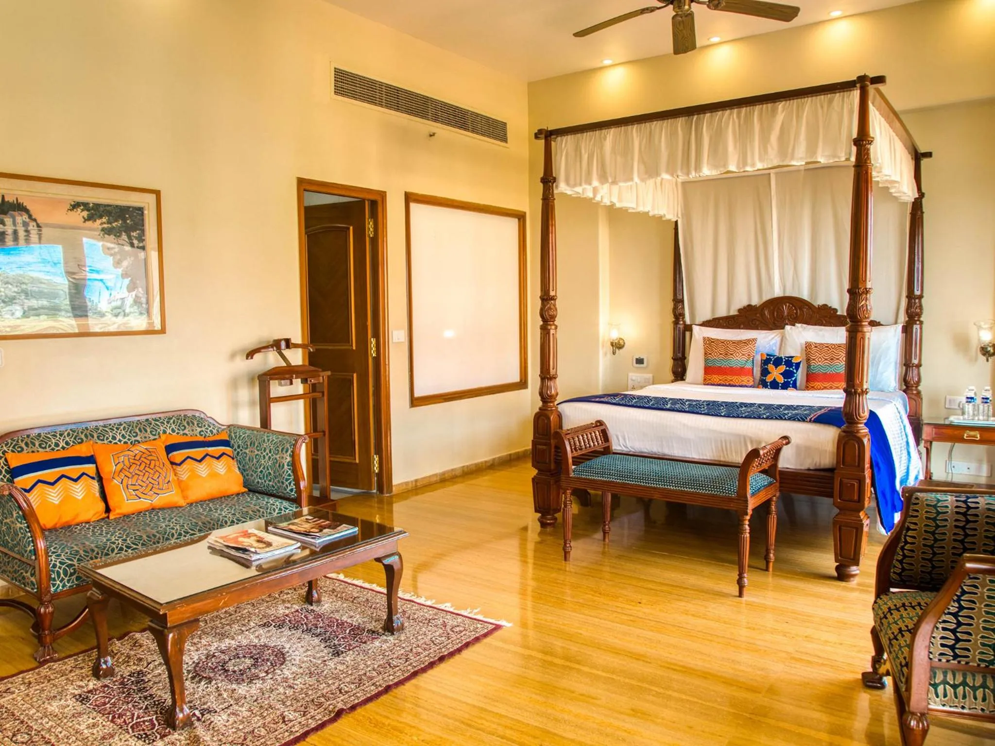 Photo of the whole room, Bed in Acron Candolim Regina