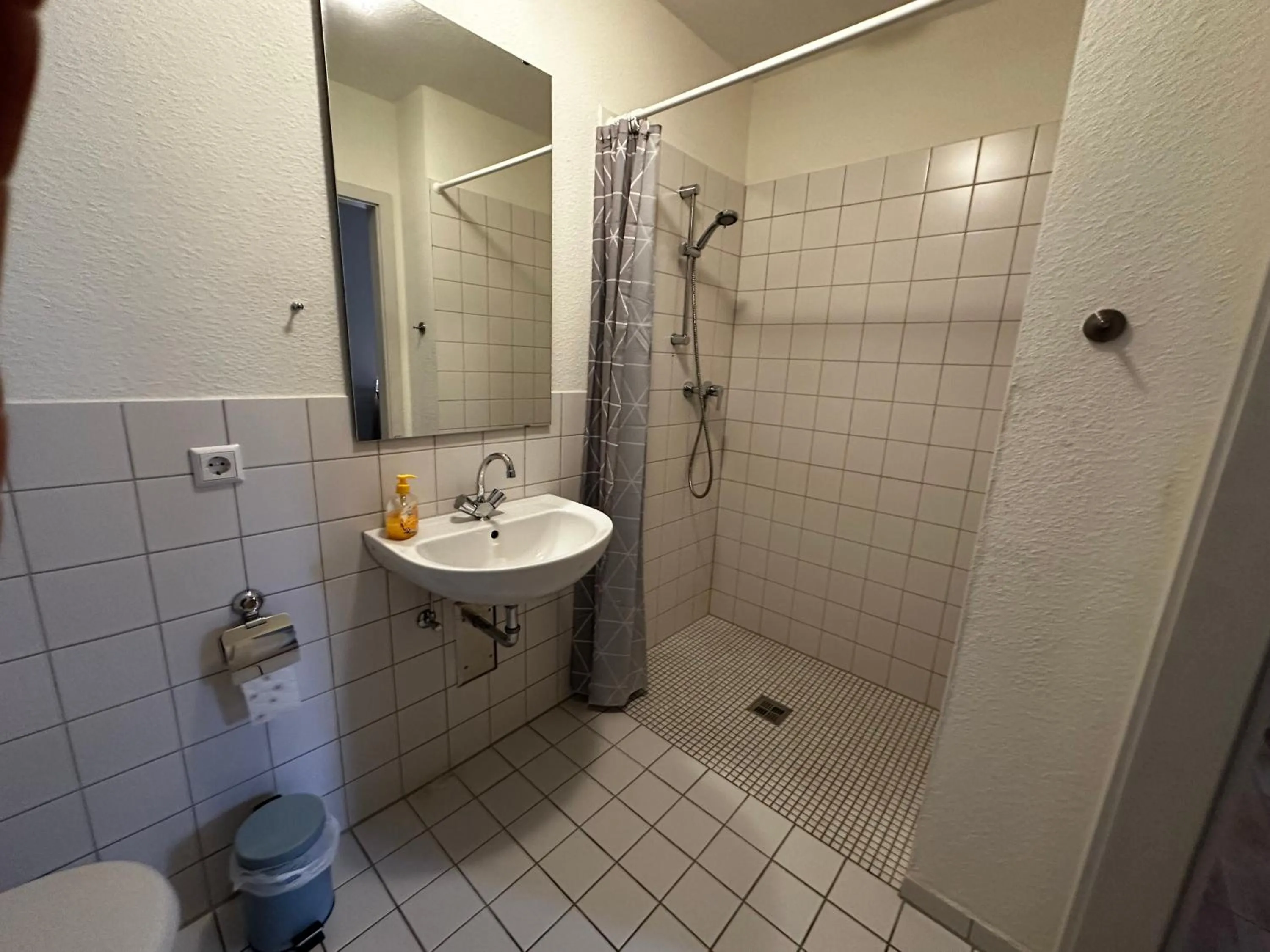 Shower in Kloster Malgarten