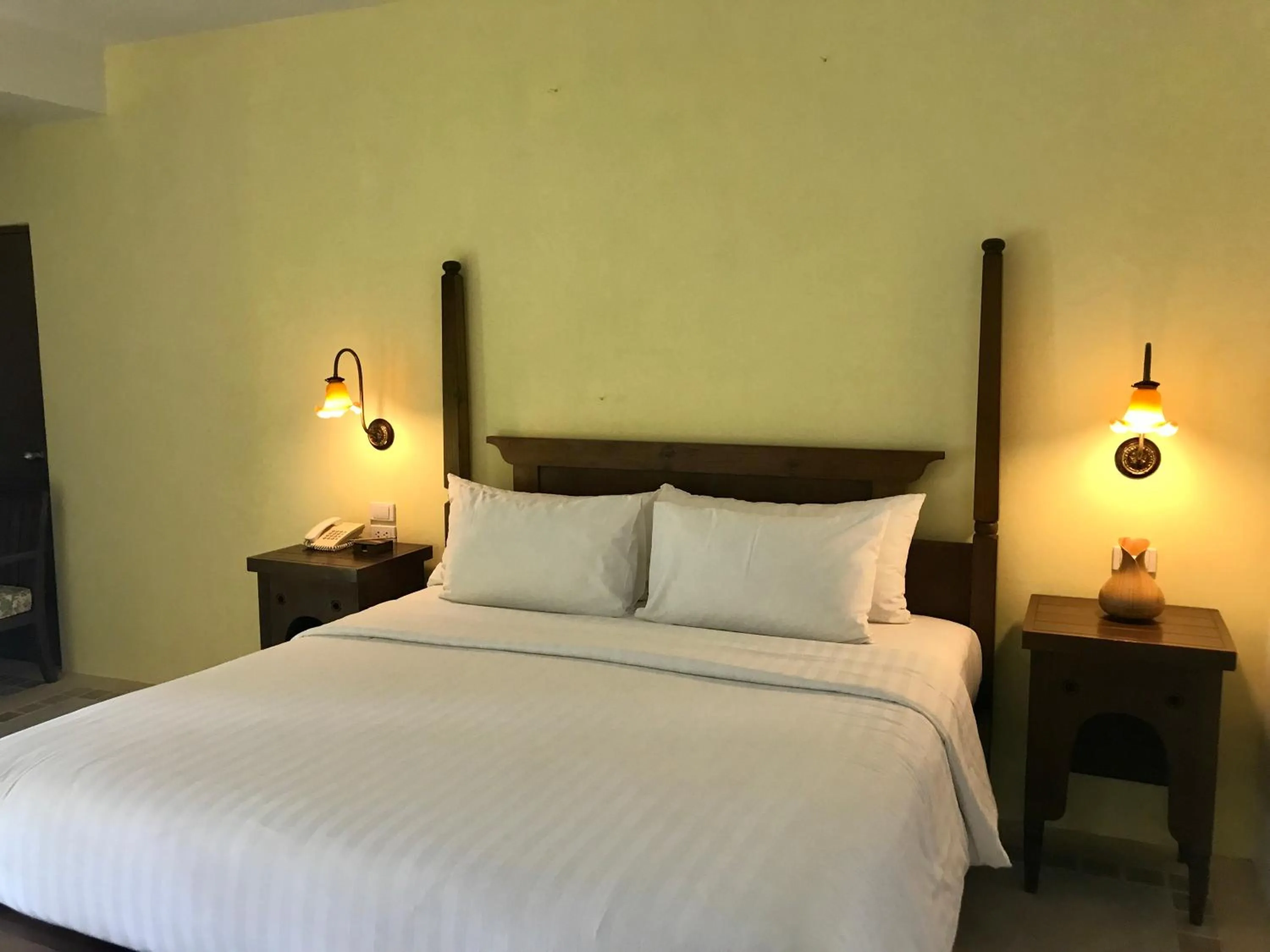 TV and multimedia, Bed in Ao Nang Colors Hotel - Aonang Beach