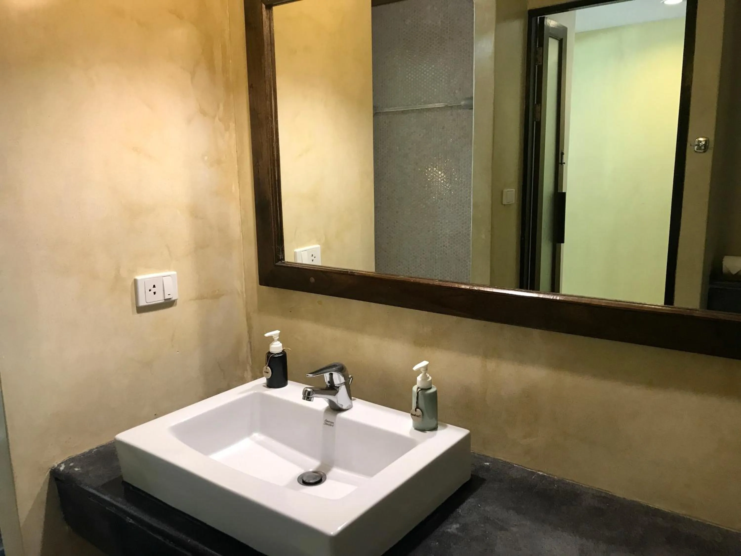 Shower in Ao Nang Colors Hotel - Aonang Beach