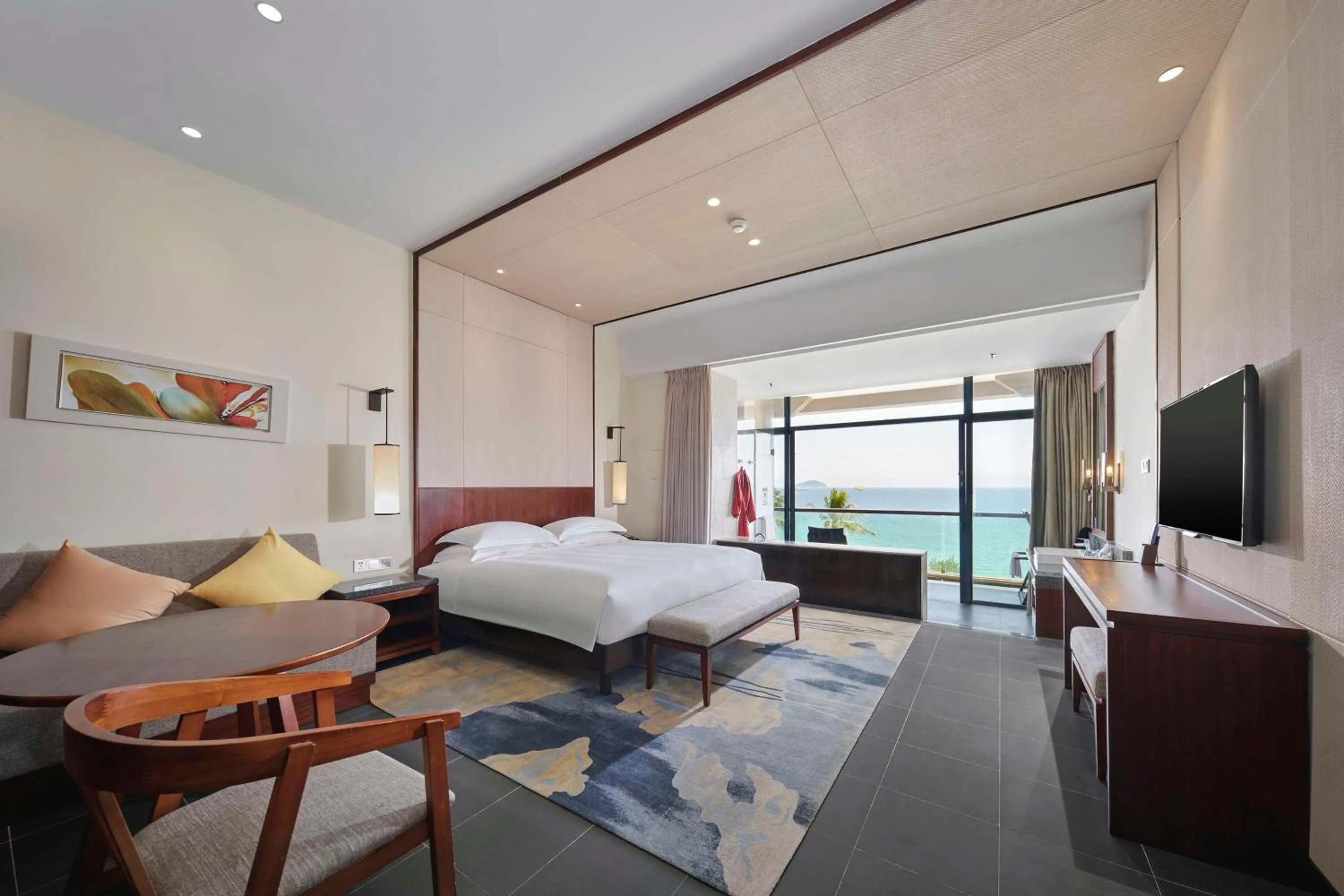 Bed in Hilton Sanya Yalong Bay Resort & Spa
