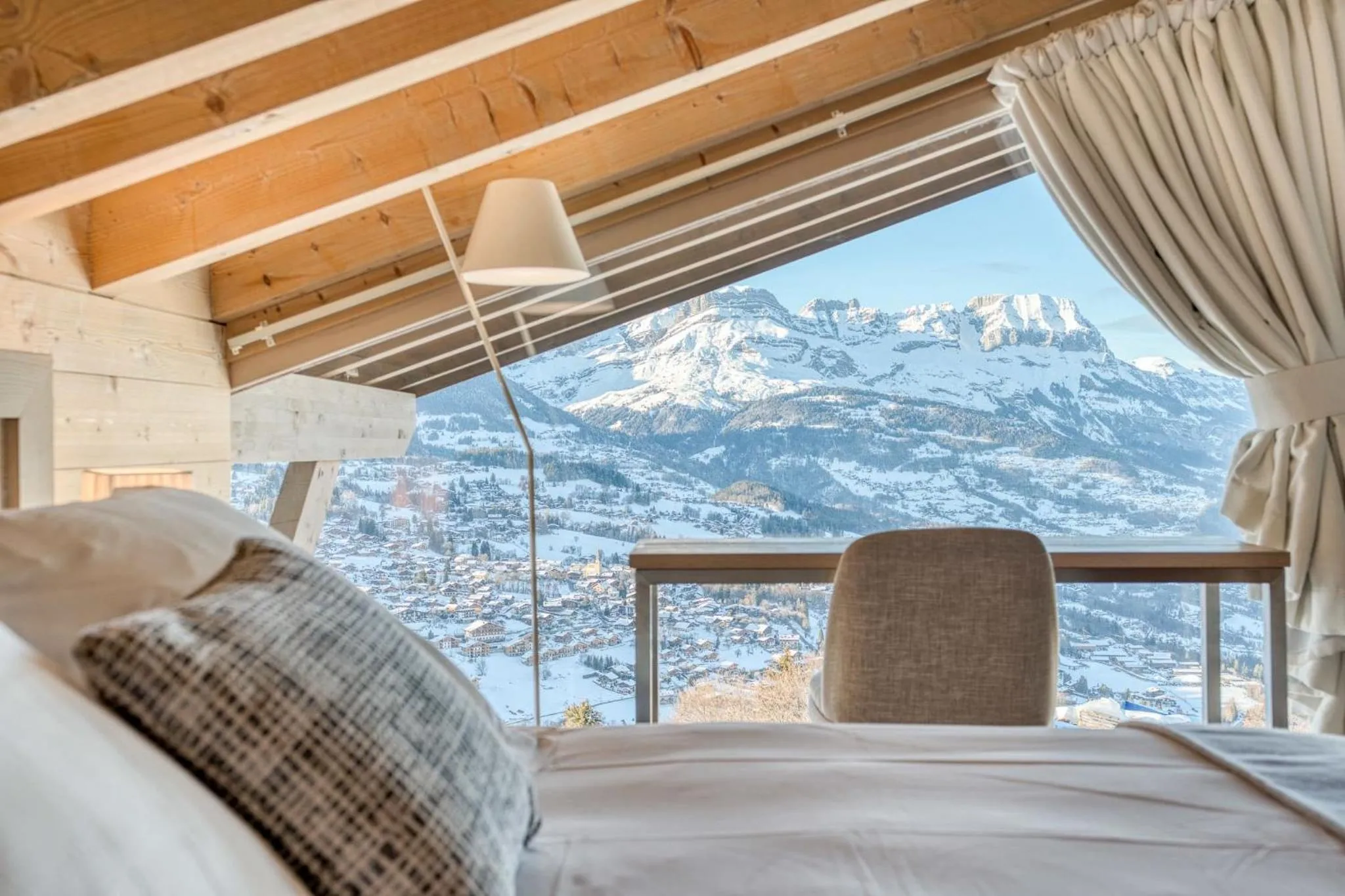 Bed in Chalet Intages