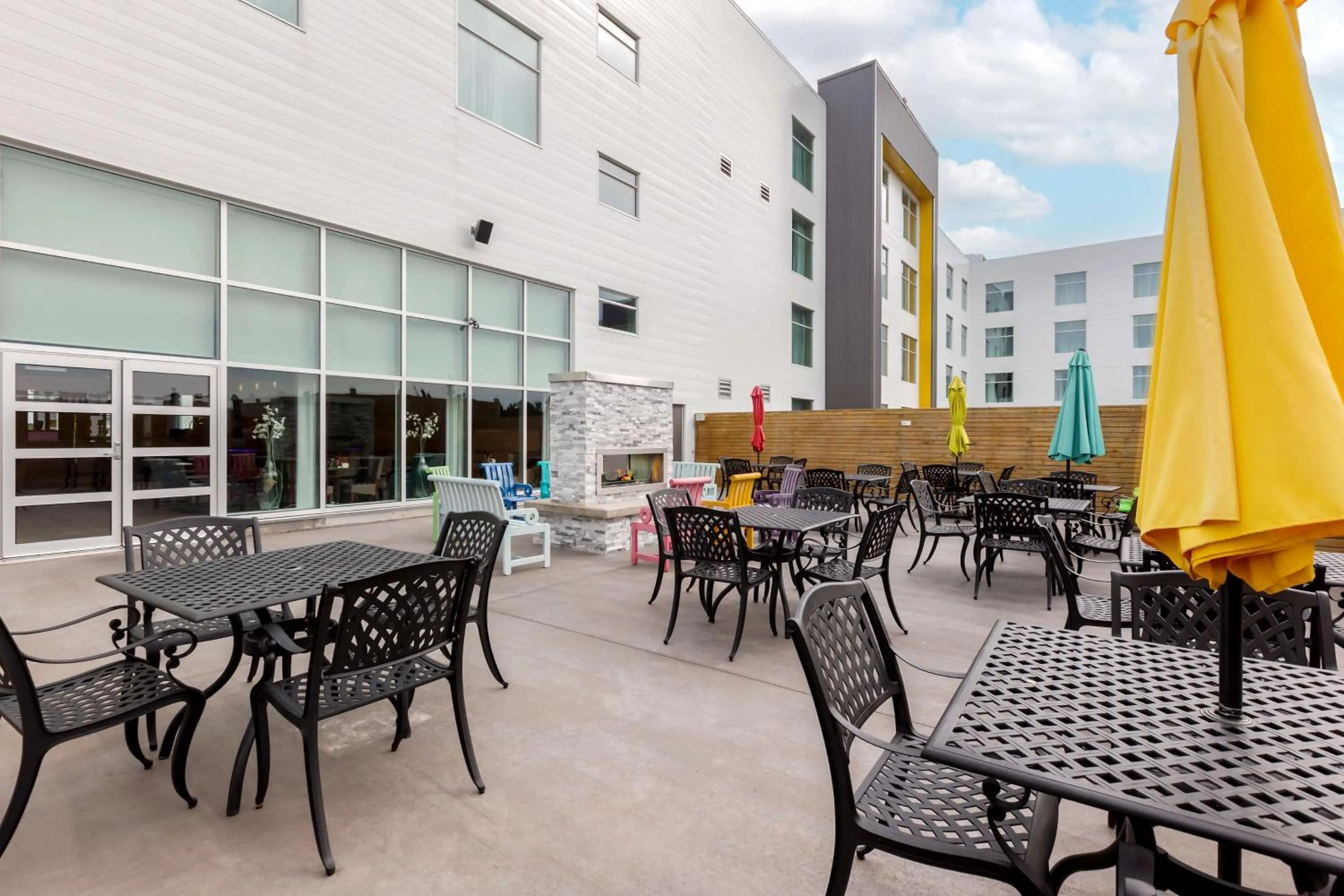 Property building in Best Western Plus St. John's Airport Hotel and Suites