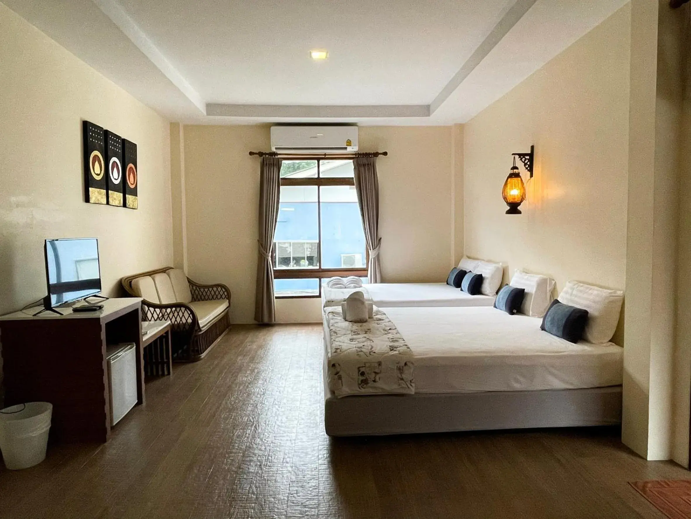 Standard Family Room in Salakphet Resort Standard Family Room in Salakphet Resort