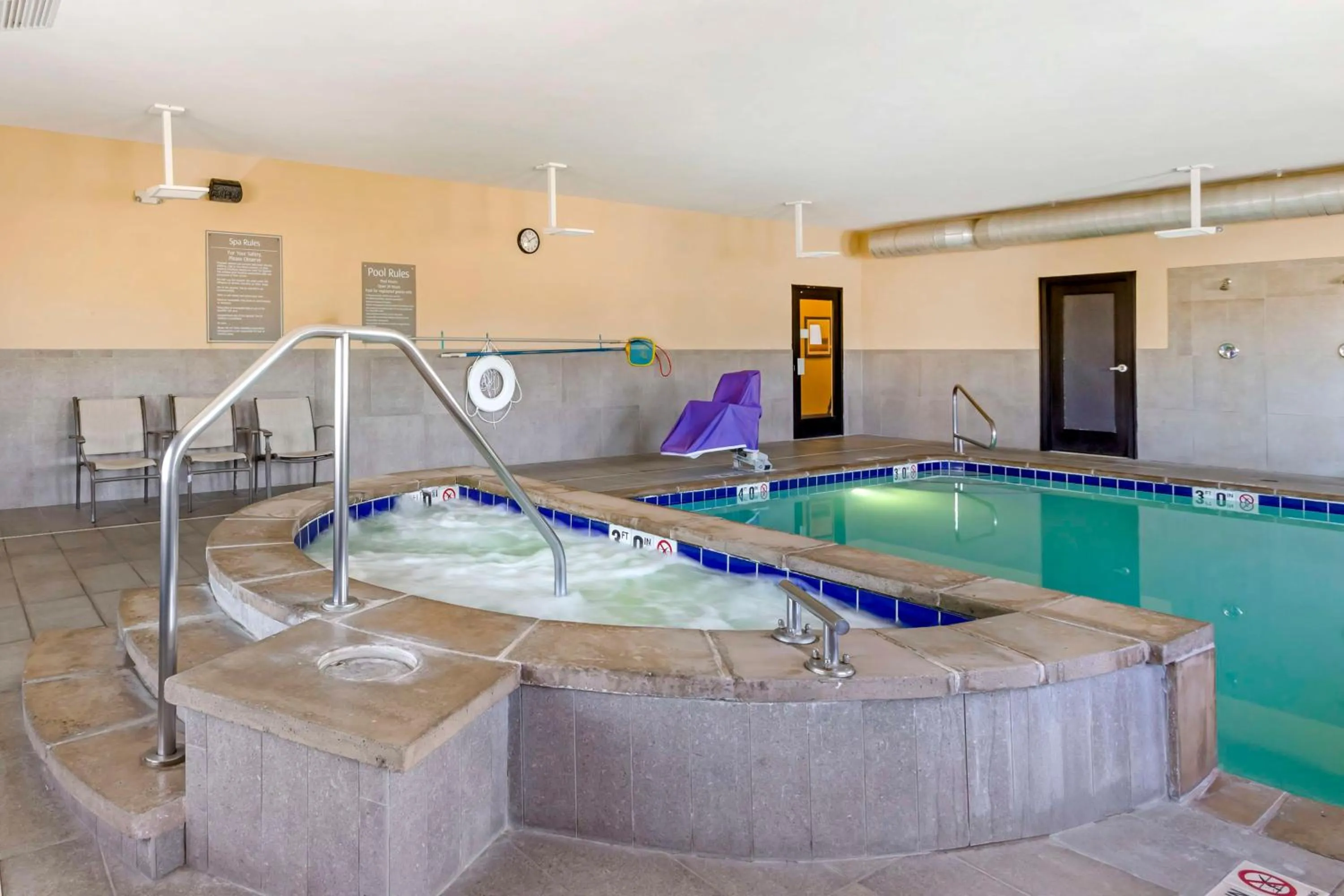 Pool view in Best Western Plus Heber Valley Hotel