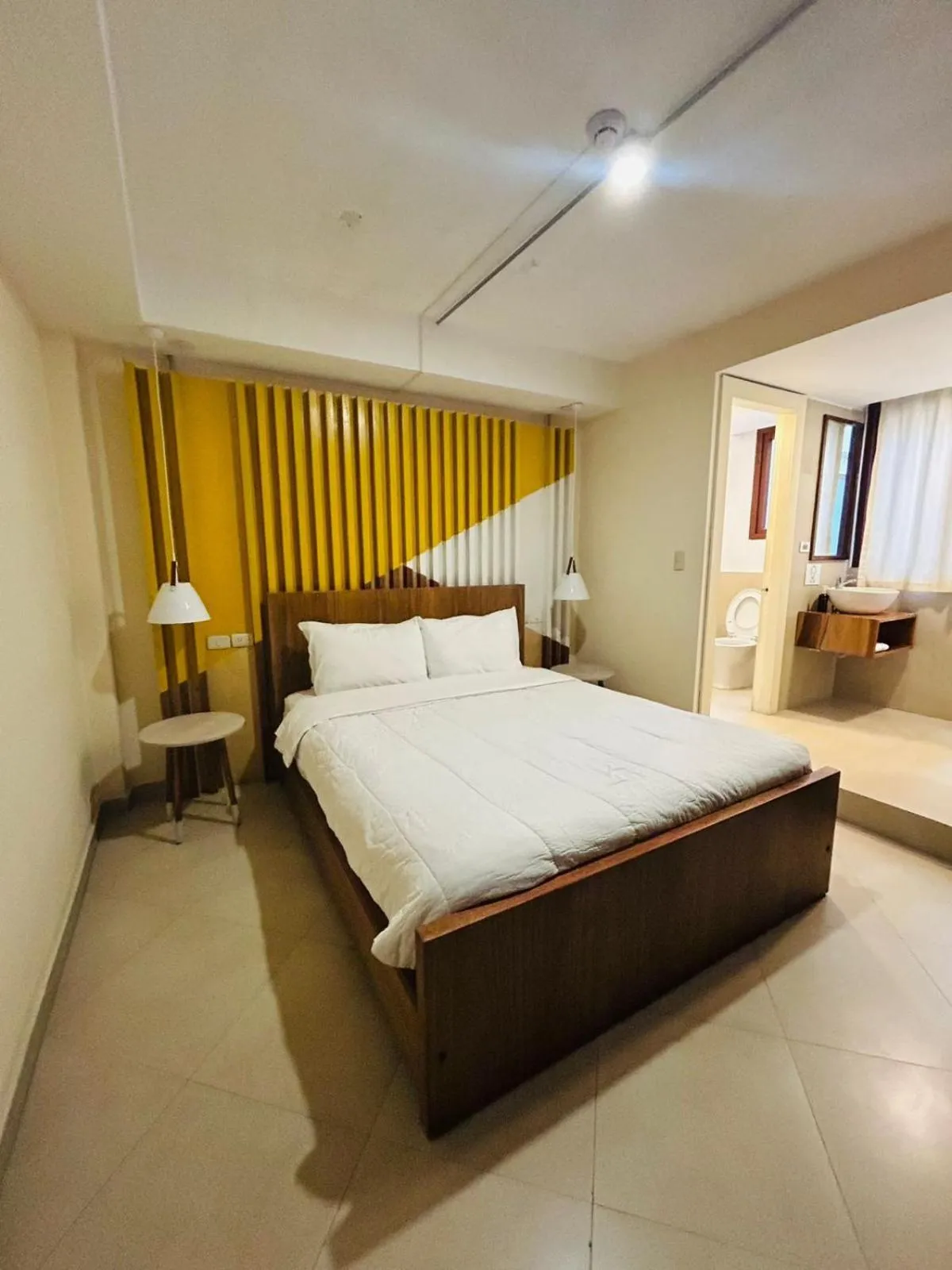 Bed in Hotel Brio Centro