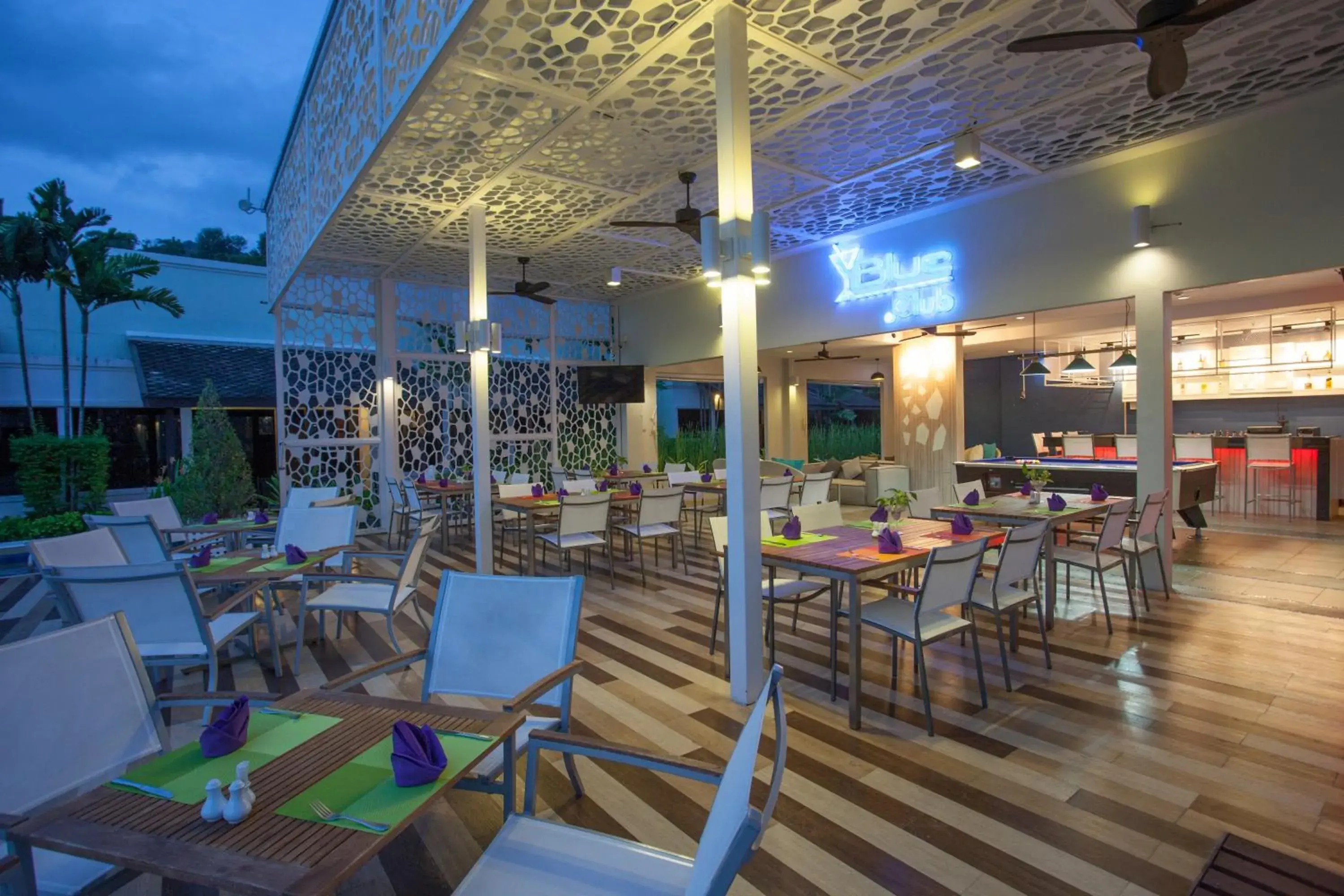 Lounge or bar in Access Resort & Villas - SHA Plus Lounge or bar in Access Resort & Villas - SHA Plus