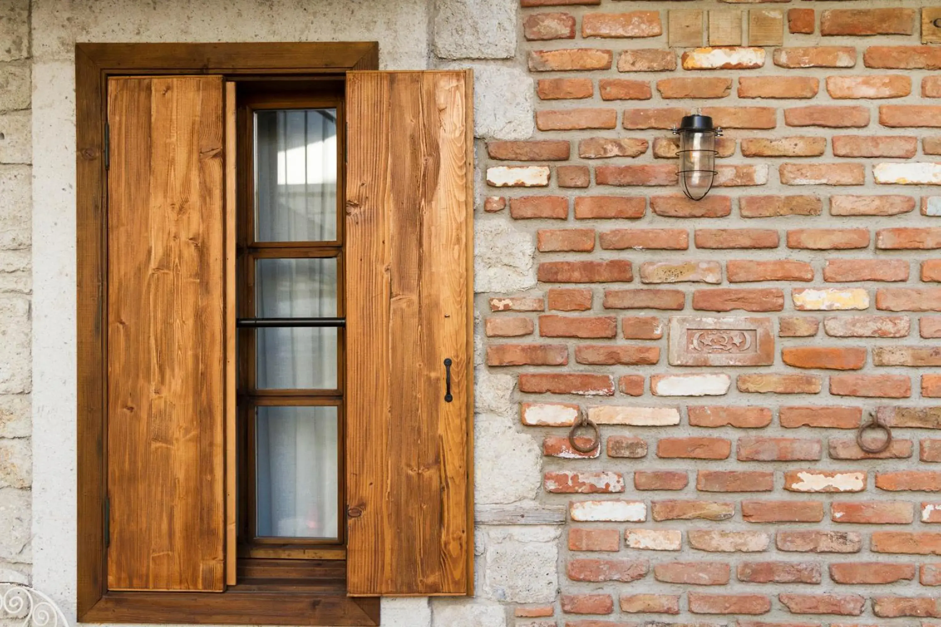 Property building in Hotel Pop Alaçatı Property building in Hotel Pop Alaçatı