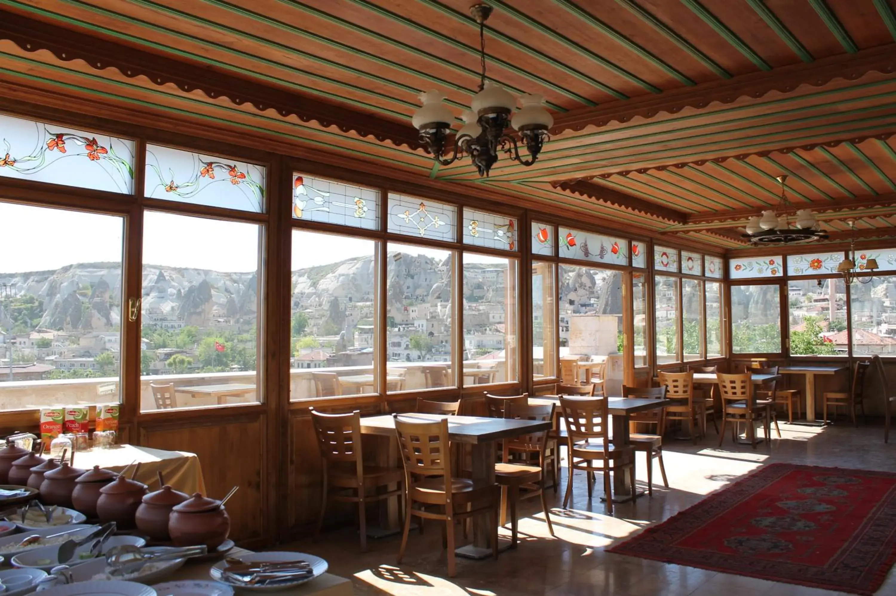 Restaurant/places to eat in Walnut House Restaurant/places to eat in Walnut House