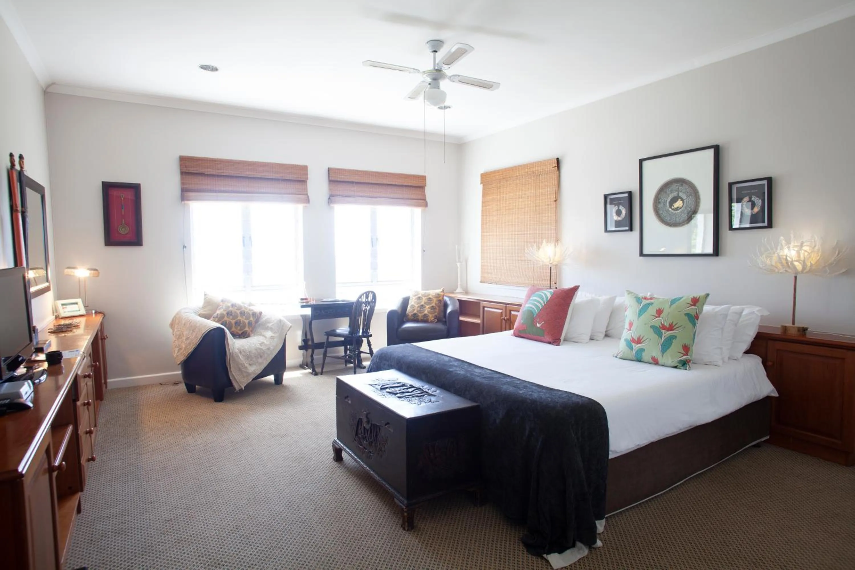 Bed in The Grosvenor Guest House & Self Catering