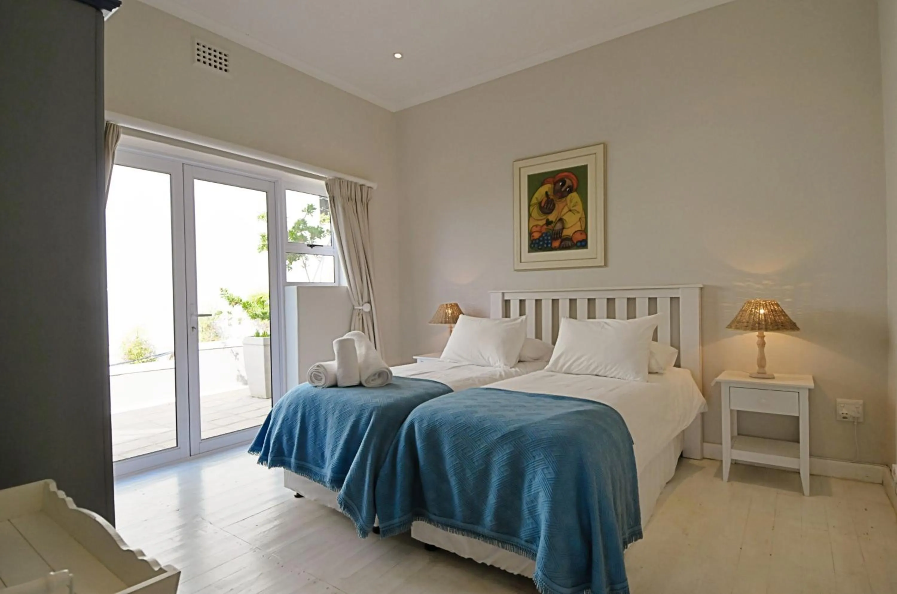 Photo of the whole room, Bed in The Grosvenor Guest House & Self Catering