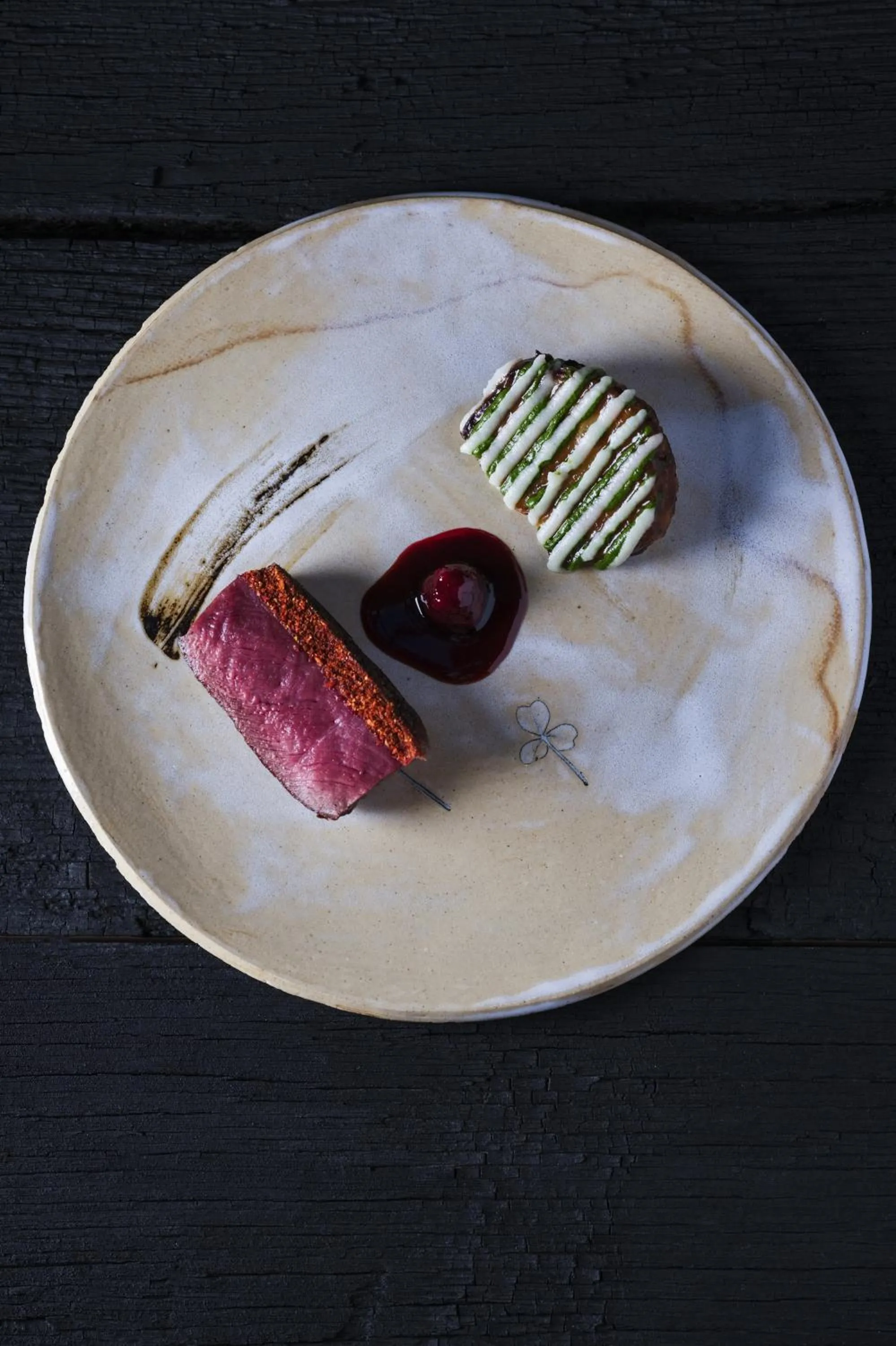 Restaurant/places to eat in Le B. Suites, Chambres & Restaurant